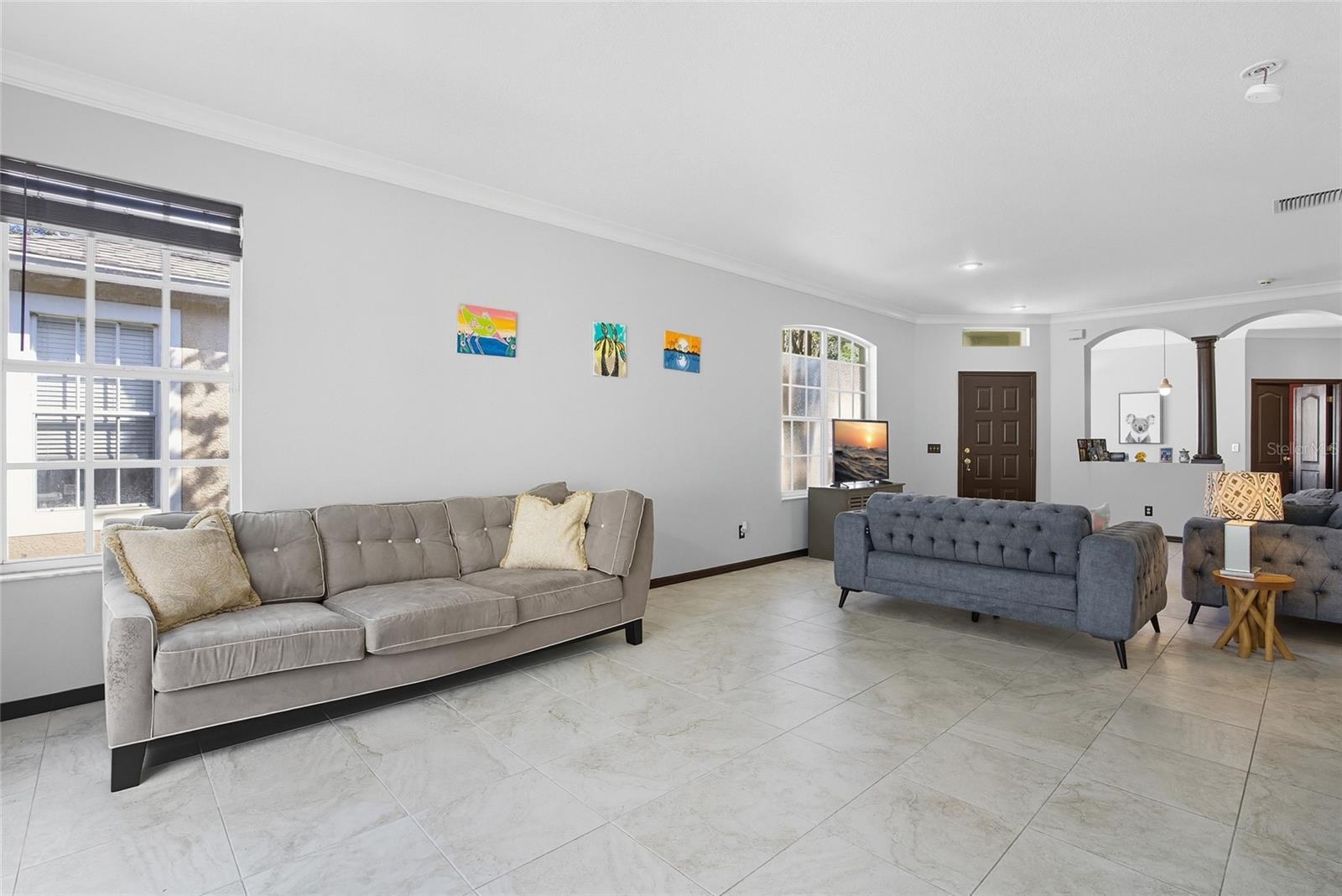 Listing photo id 3 for 19120 White Wing Place