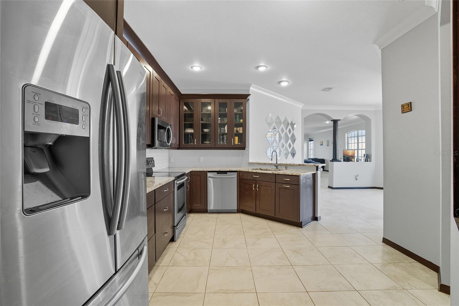 Listing photo id 5 for 19120 White Wing Place