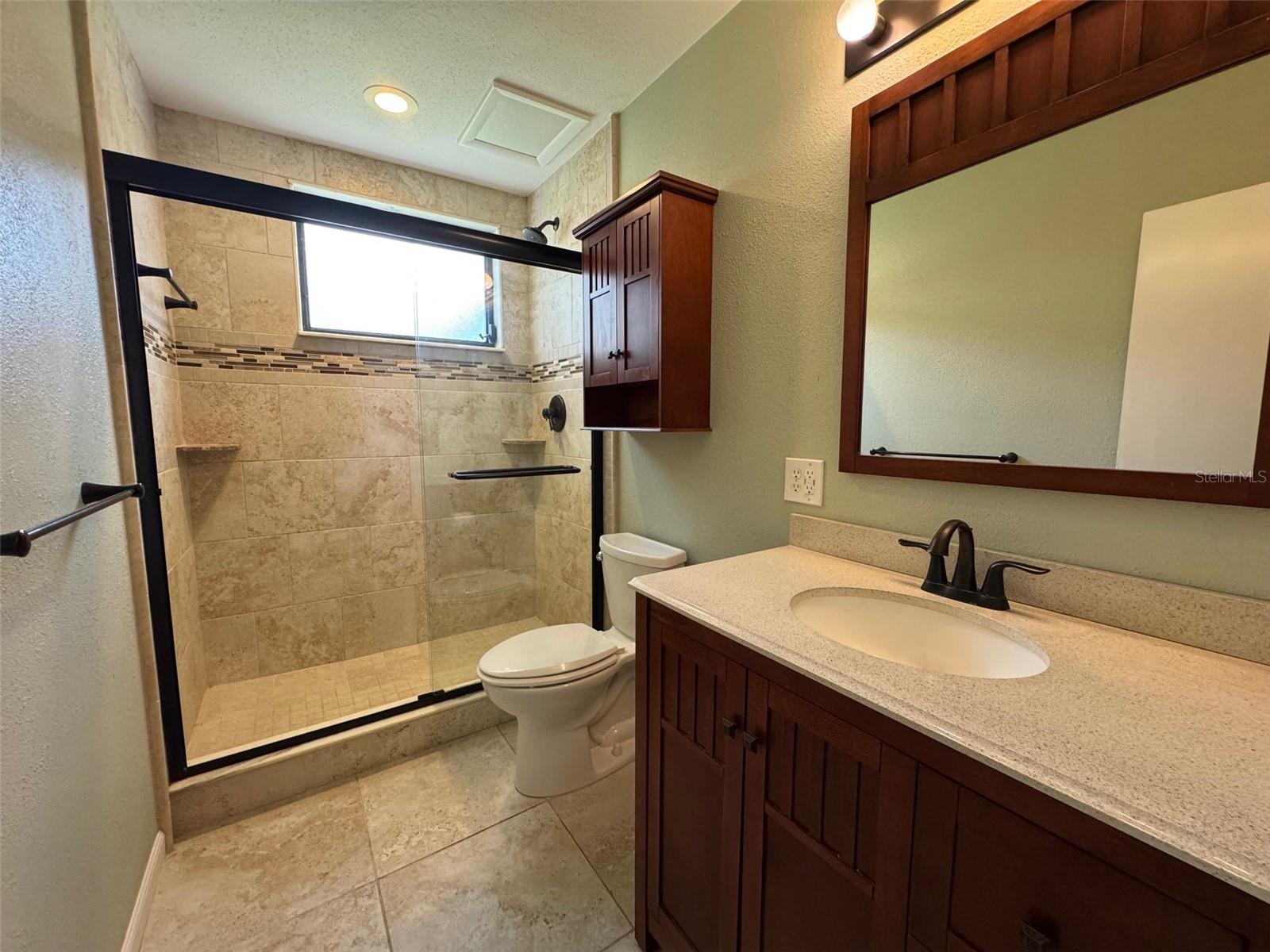 Image 10 of 74 For 2360 World Parkway Boulevard 38