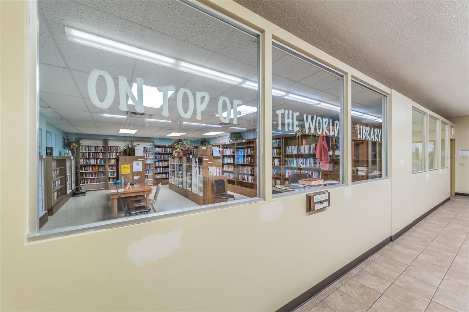 Image 42 of 74 For 2360 World Parkway Boulevard 38