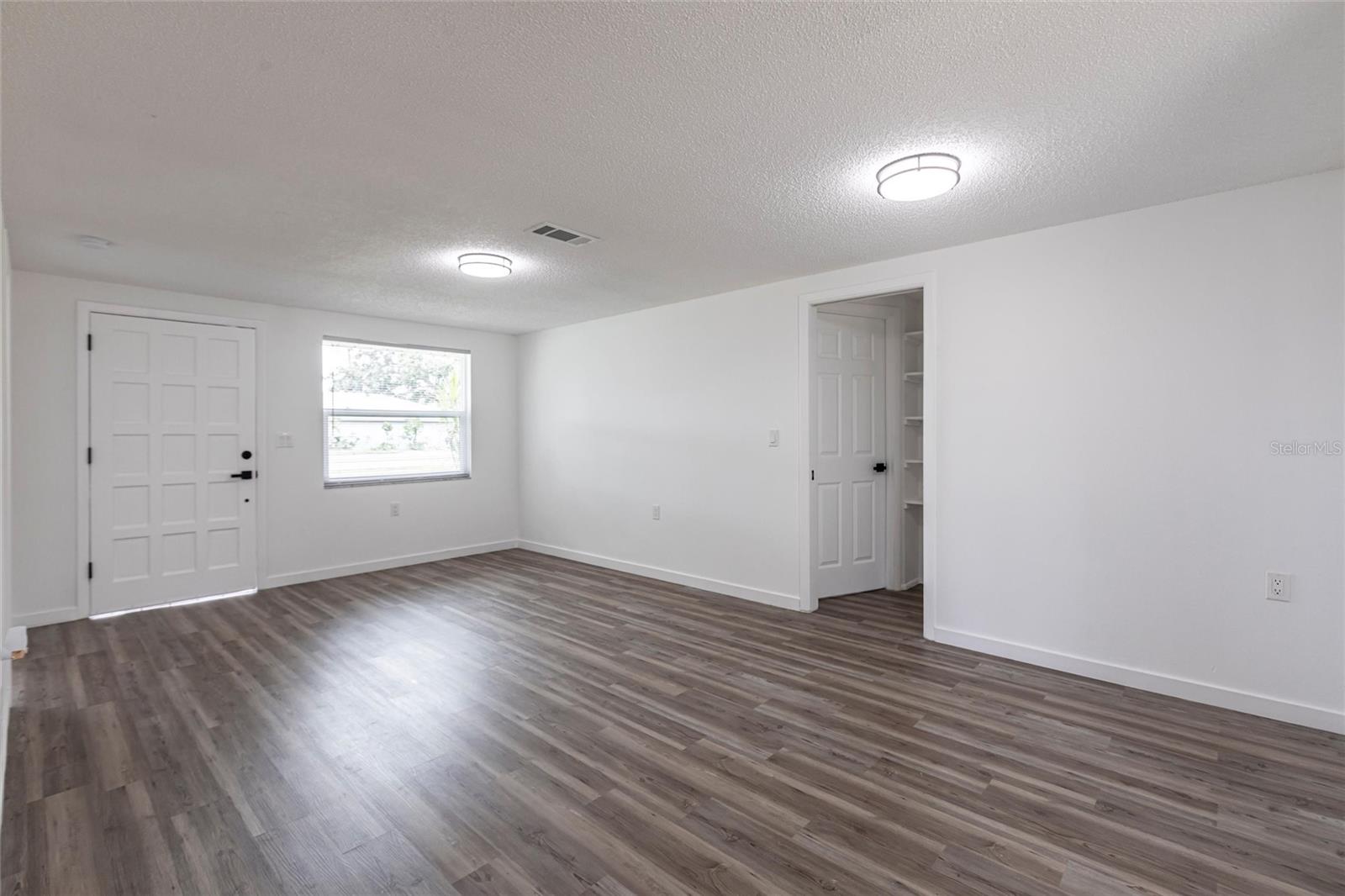 Image 3 of 23 For 3081 Englewood Road