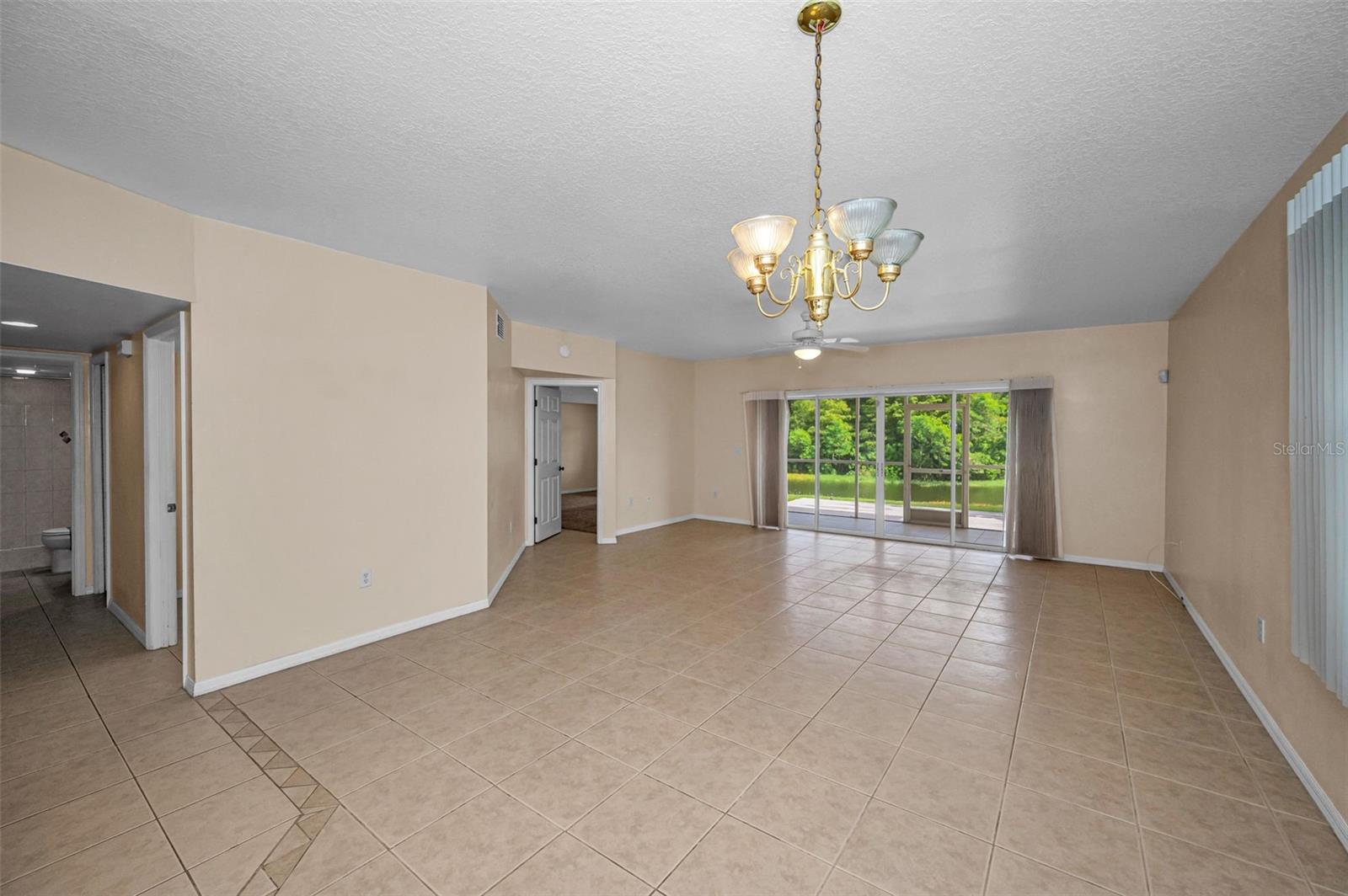 Image 15 of 60 For 1400 Water View Drive W 104