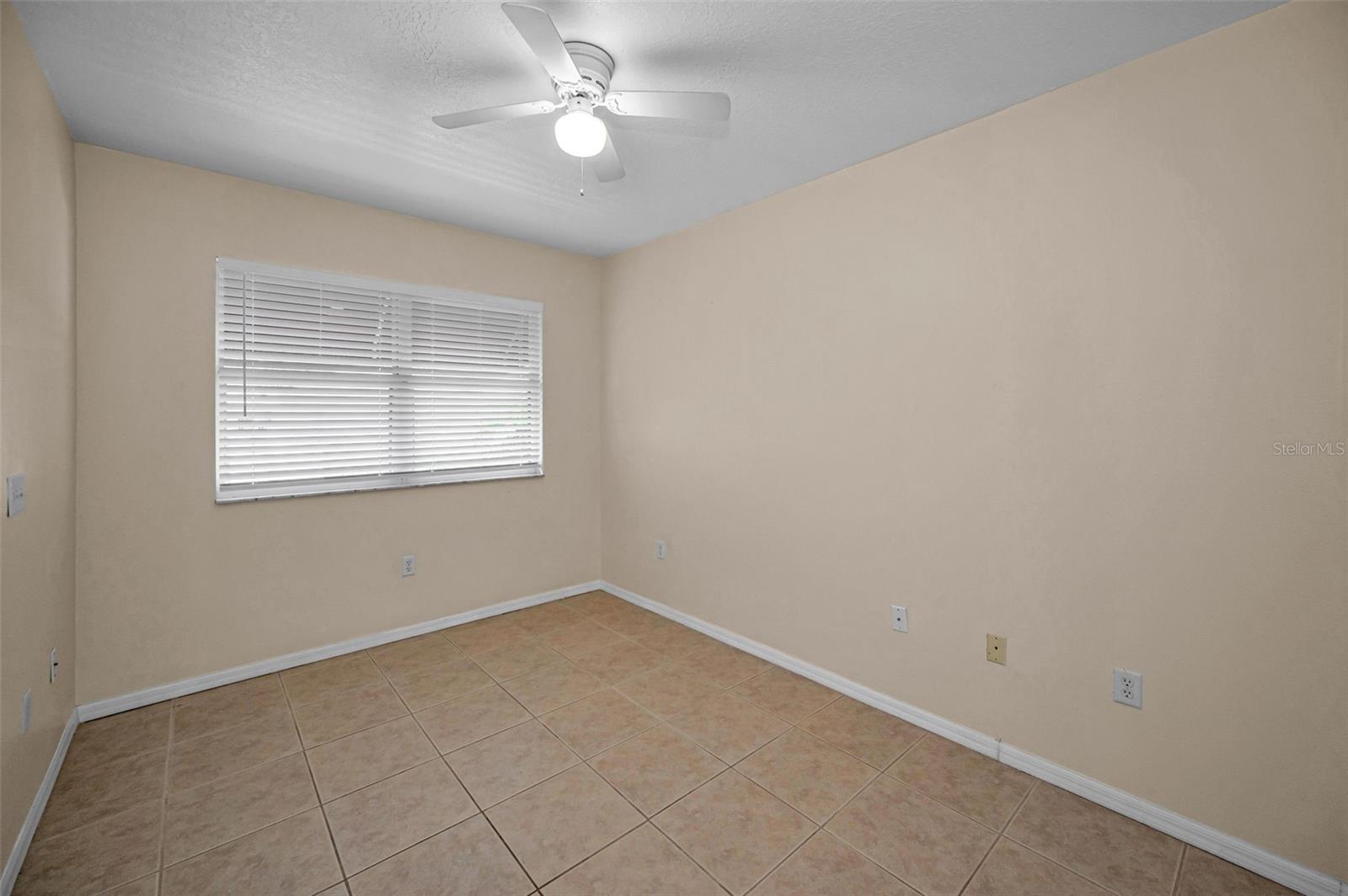 Image 35 of 60 For 1400 Water View Drive W 104