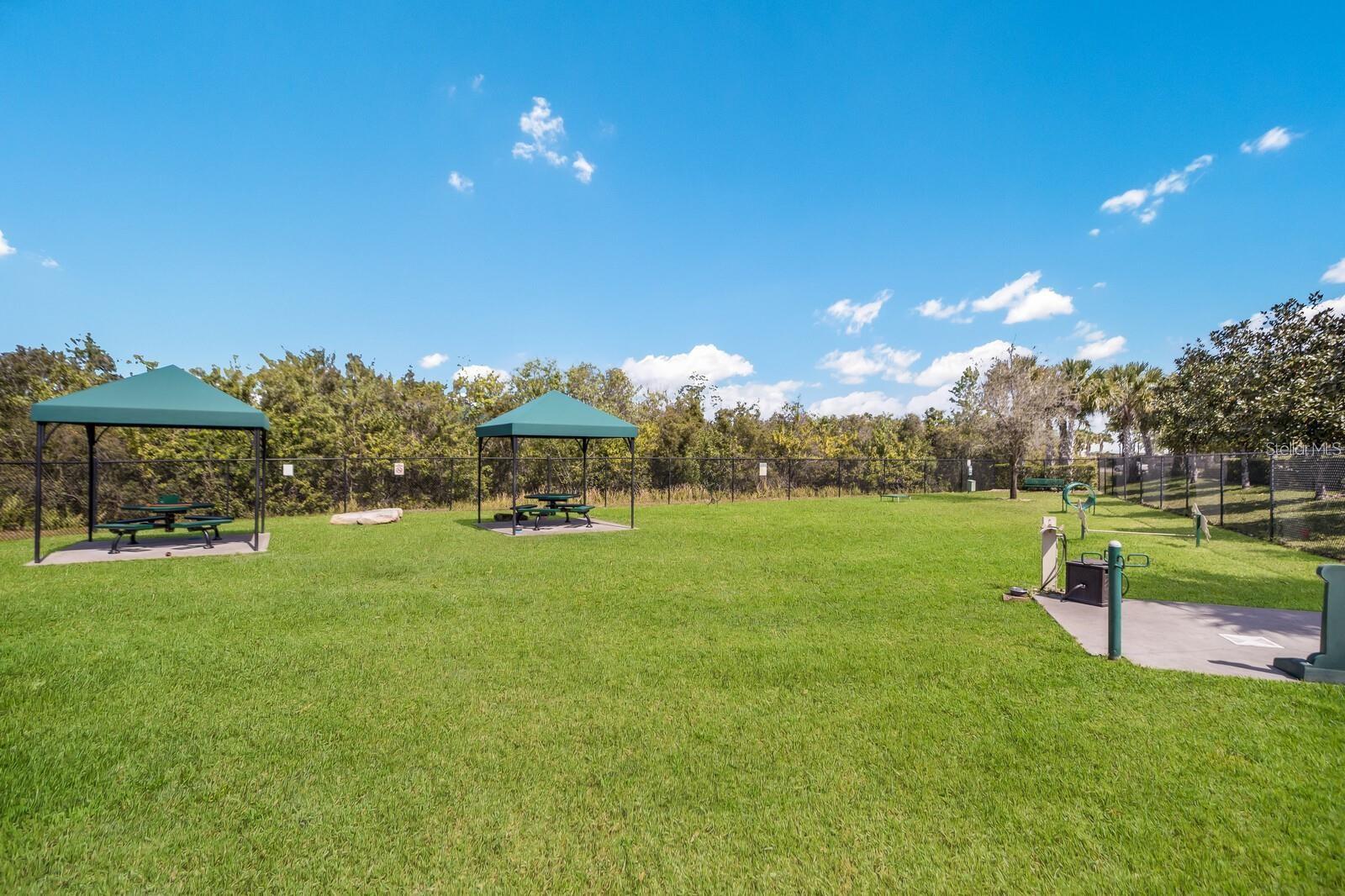 Image 76 of 80 For 16113 Cape Coral Drive