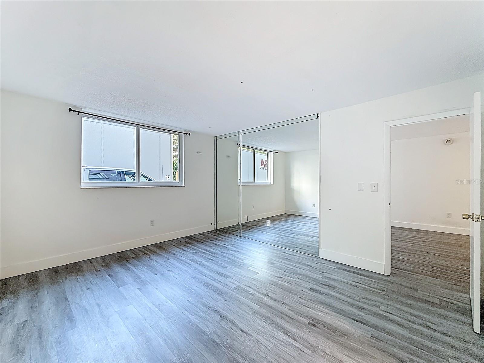 Image 17 of 51 For 12500 15th Avenue 105