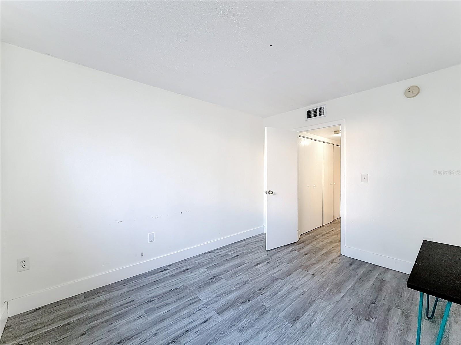 Image 26 of 51 For 12500 15th Avenue 105