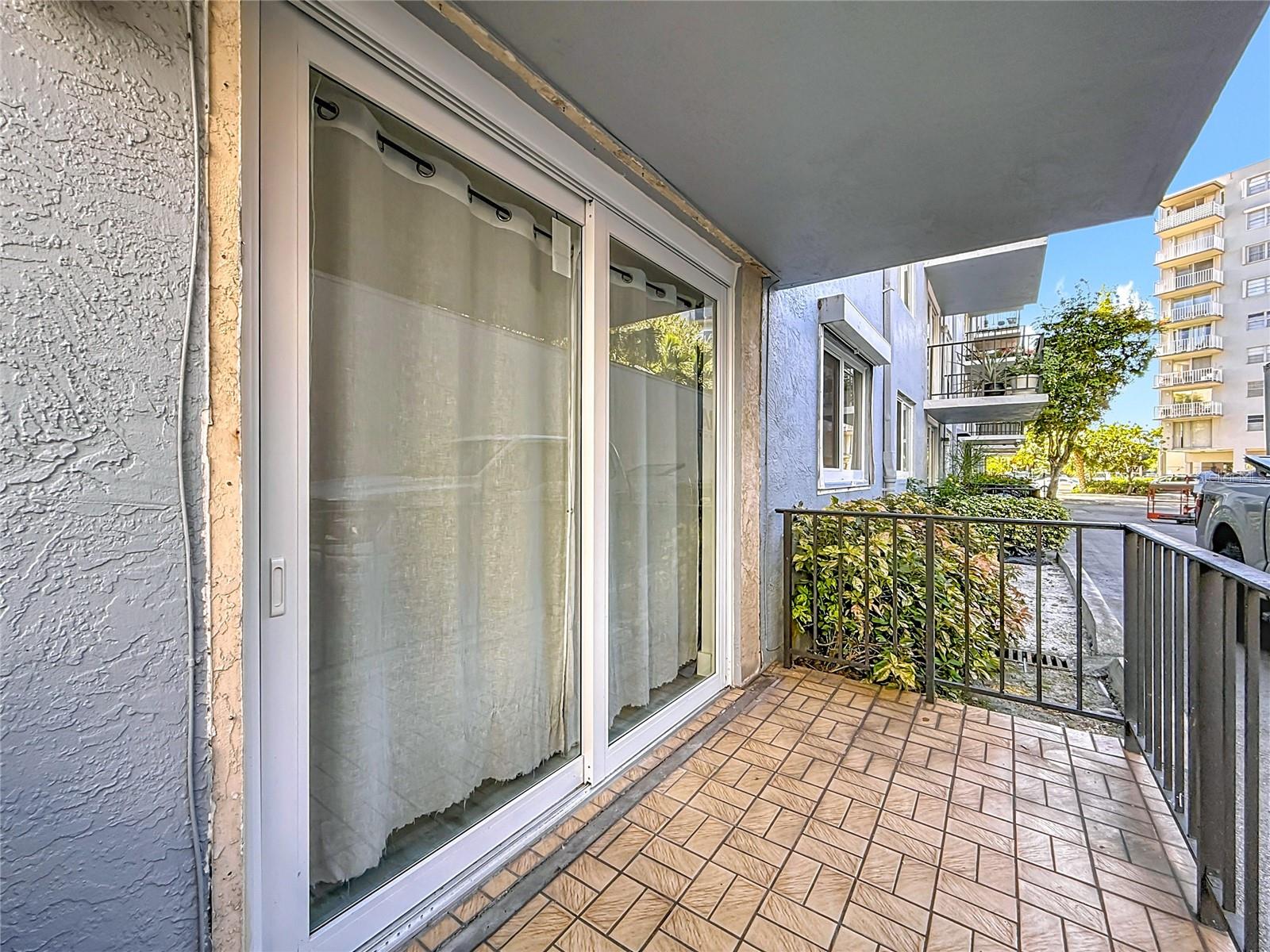 Image 29 of 51 For 12500 15th Avenue 105