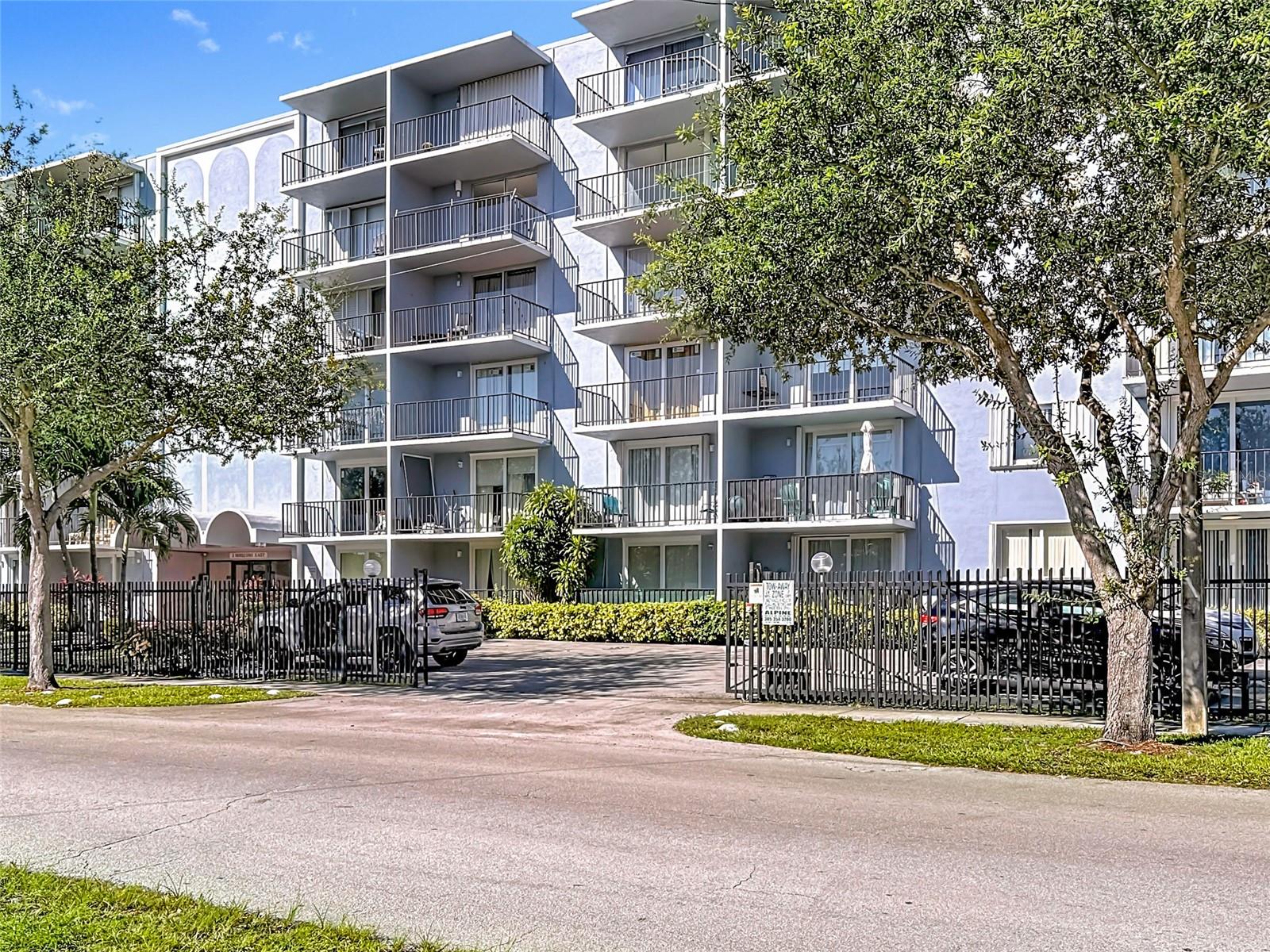 Image 33 of 51 For 12500 15th Avenue 105