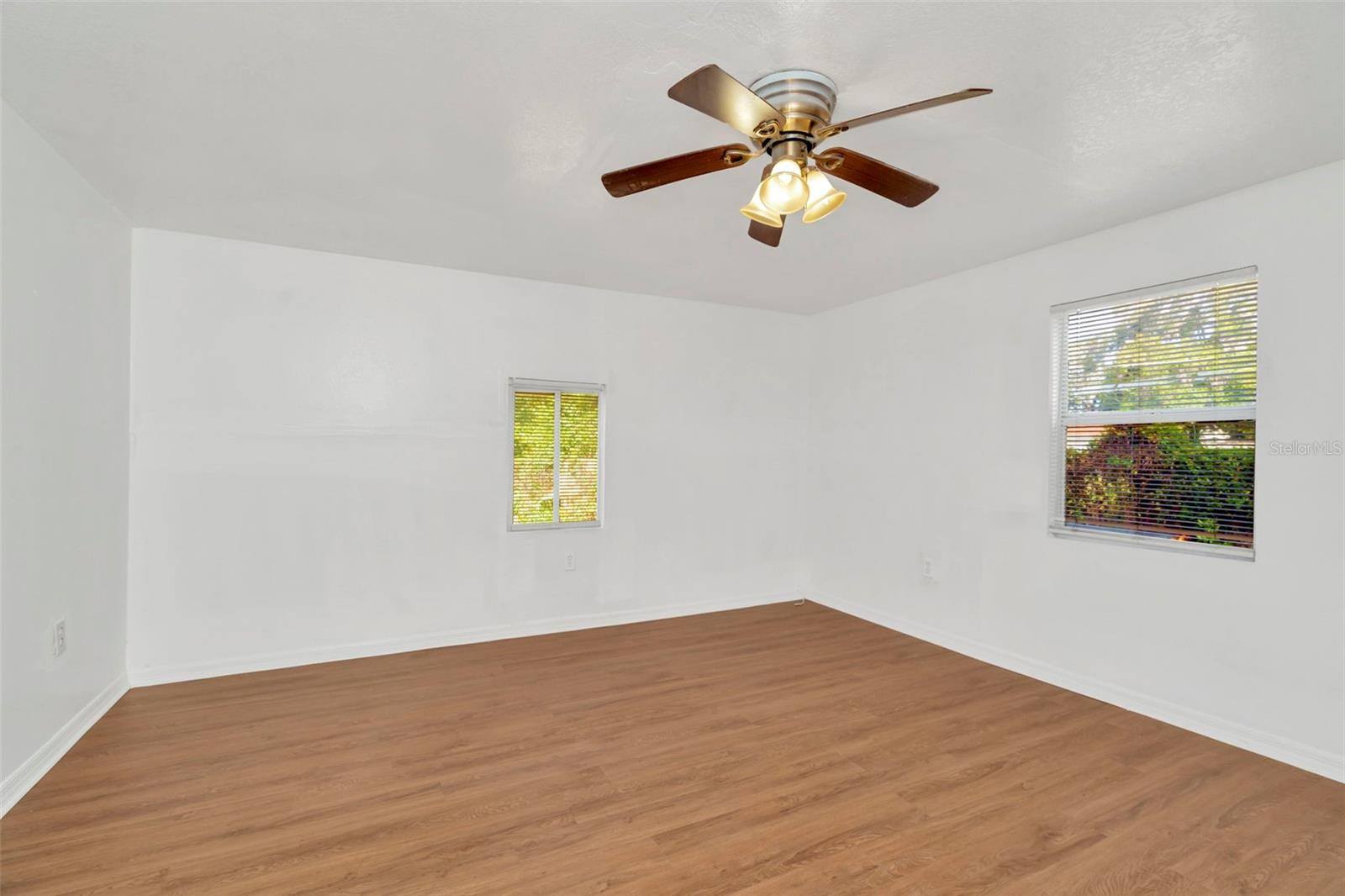 Image 15 of 36 For 4208 Cayuga Street