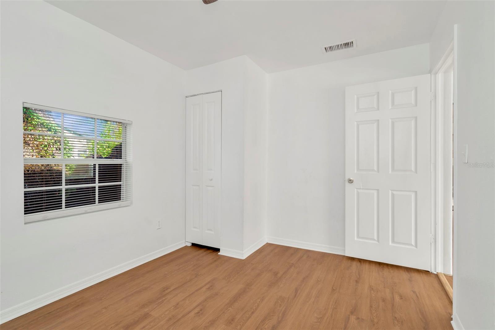 Image 23 of 36 For 4208 Cayuga Street