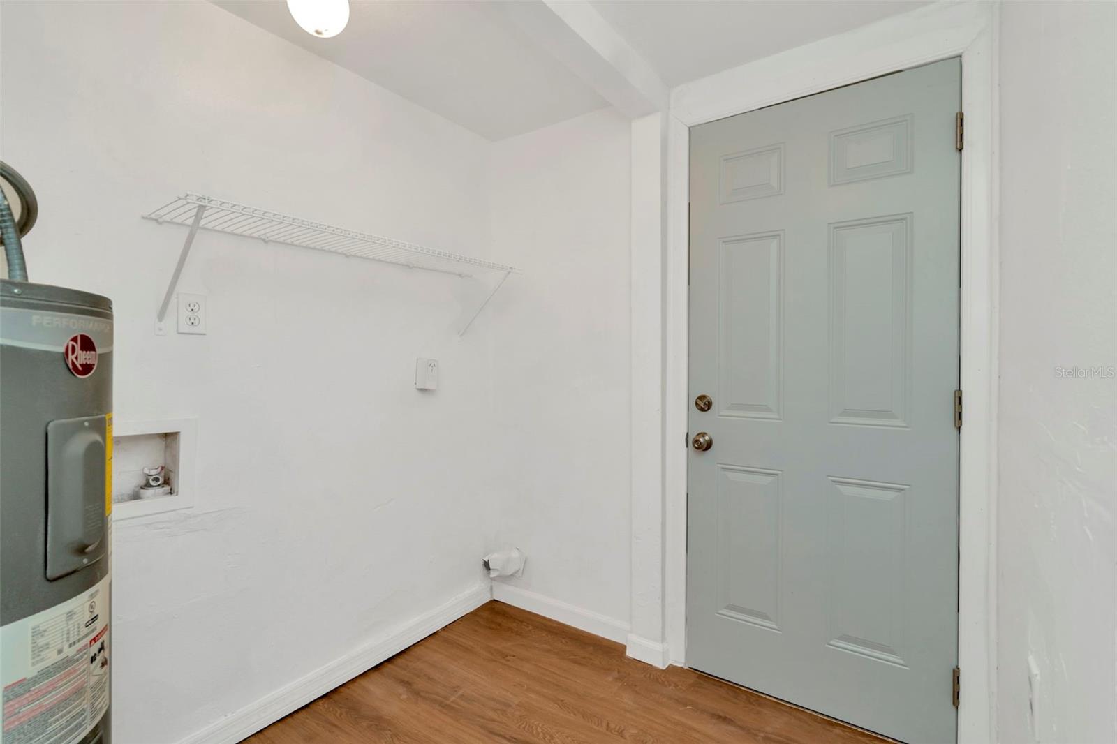 Image 31 of 36 For 4208 Cayuga Street