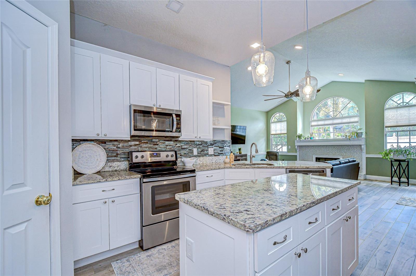 Image 11 of 36 For 4314 Glendon Place
