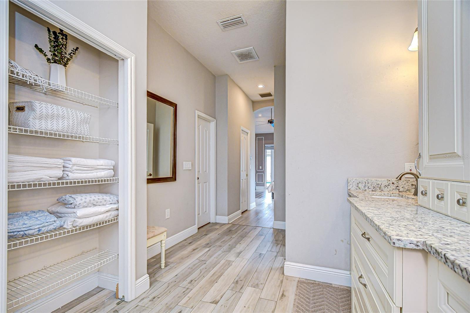 Image 18 of 36 For 4314 Glendon Place
