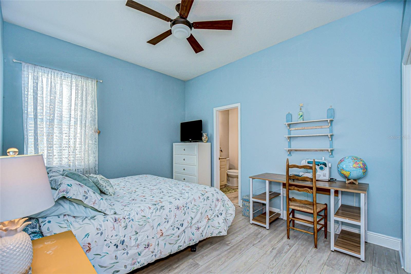 Image 19 of 36 For 4314 Glendon Place