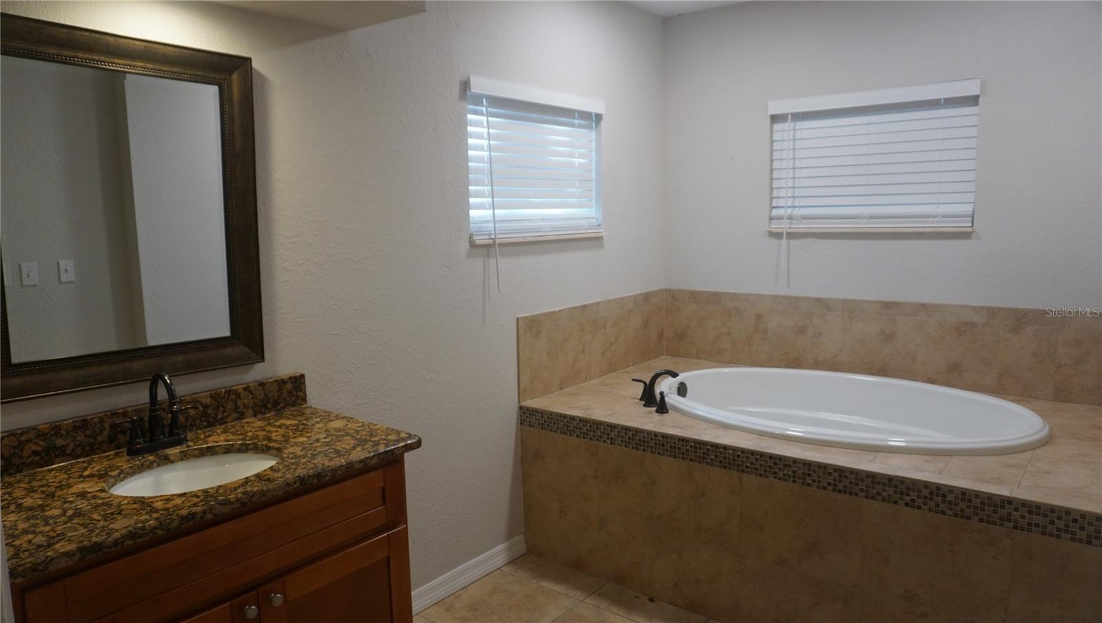 Image 19 of 27 For 502 Hilda Drive