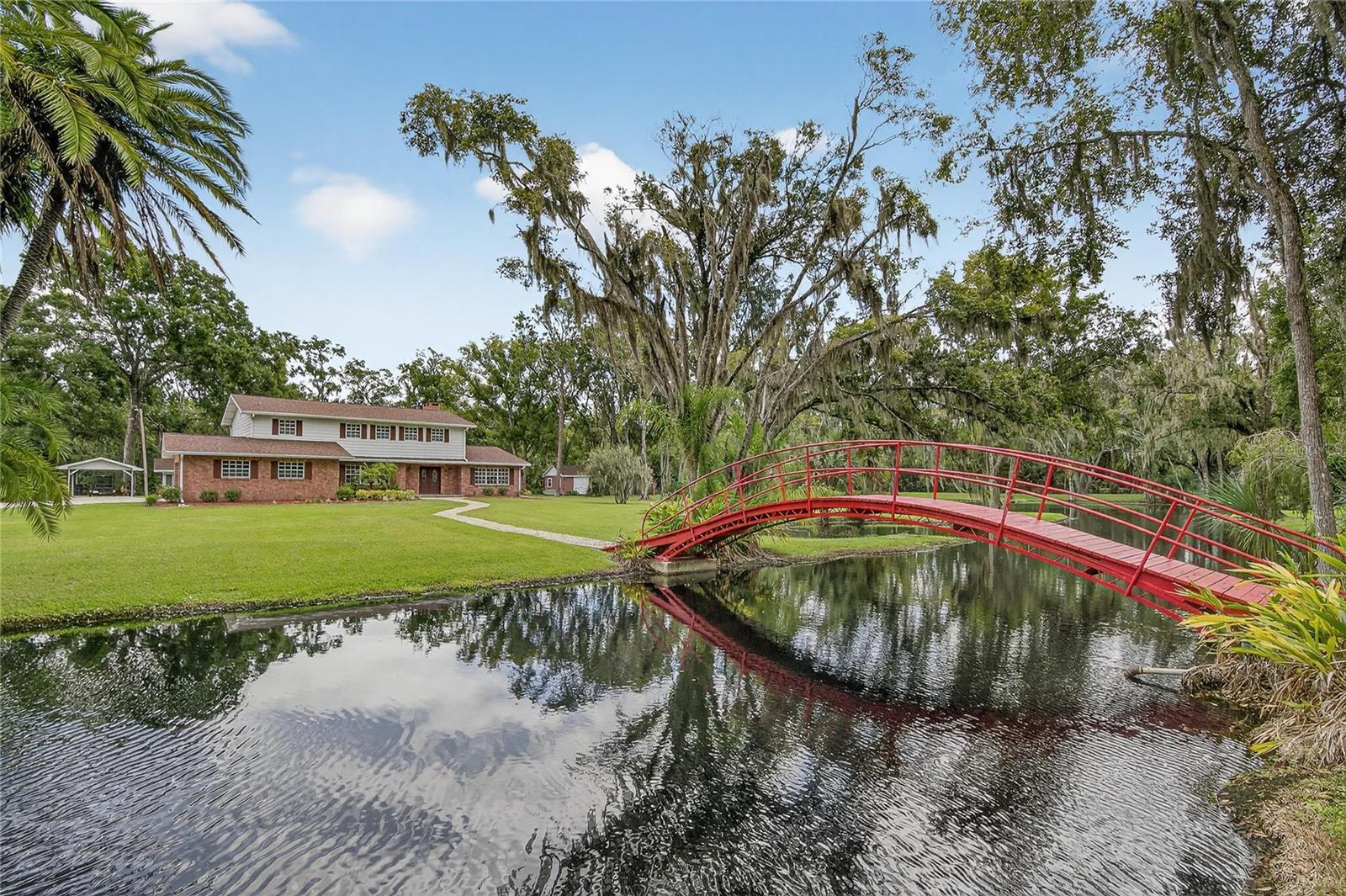 Listing photo id 1 for 1502 Azalea Street