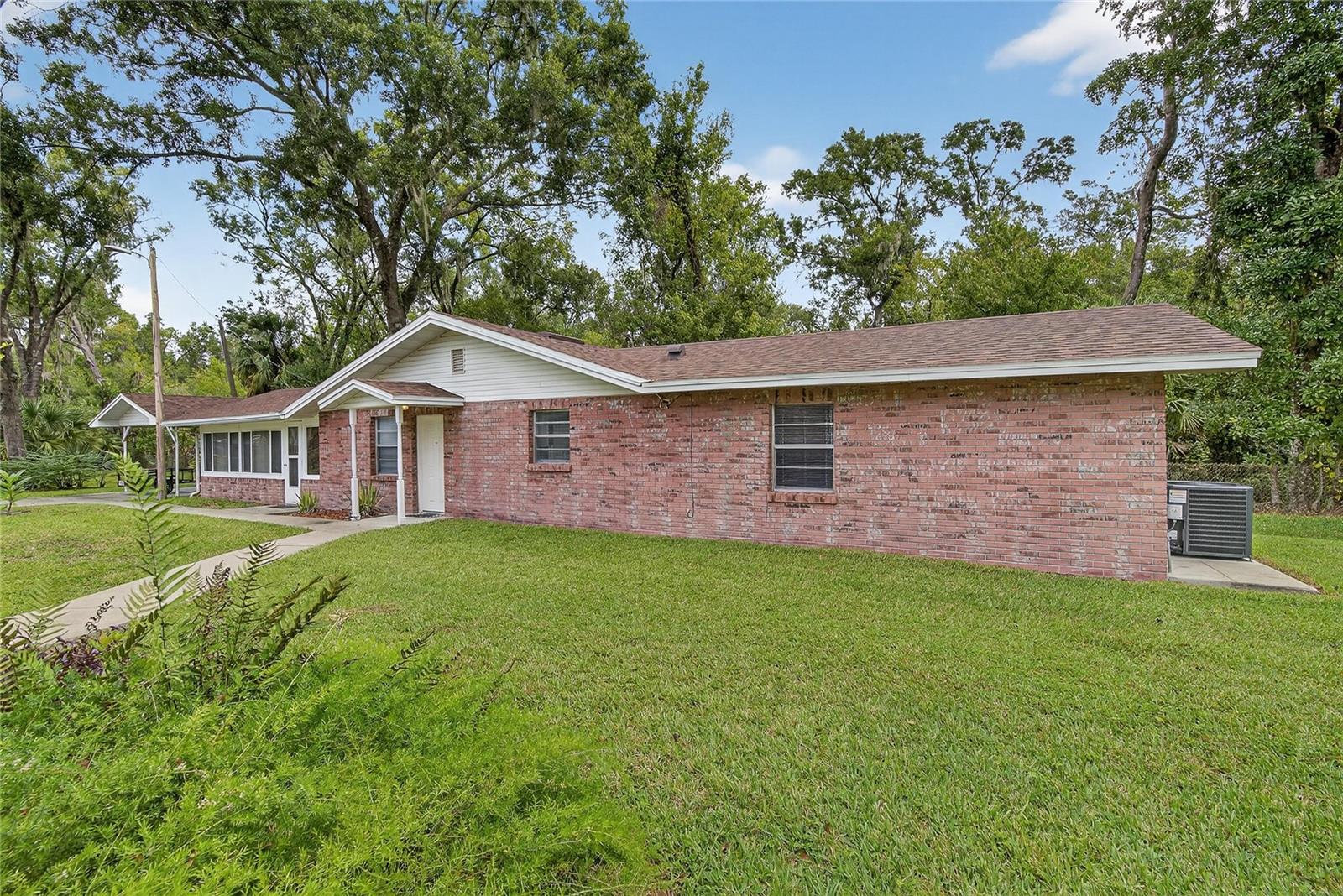 Listing photo id 63 for 1502 Azalea Street