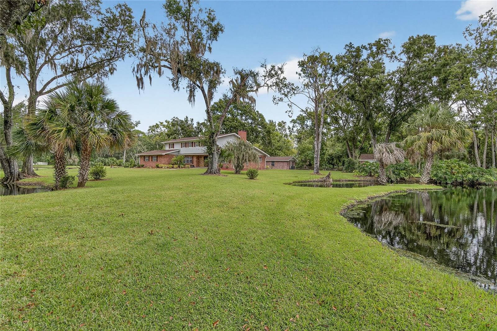 Listing photo id 68 for 1502 Azalea Street