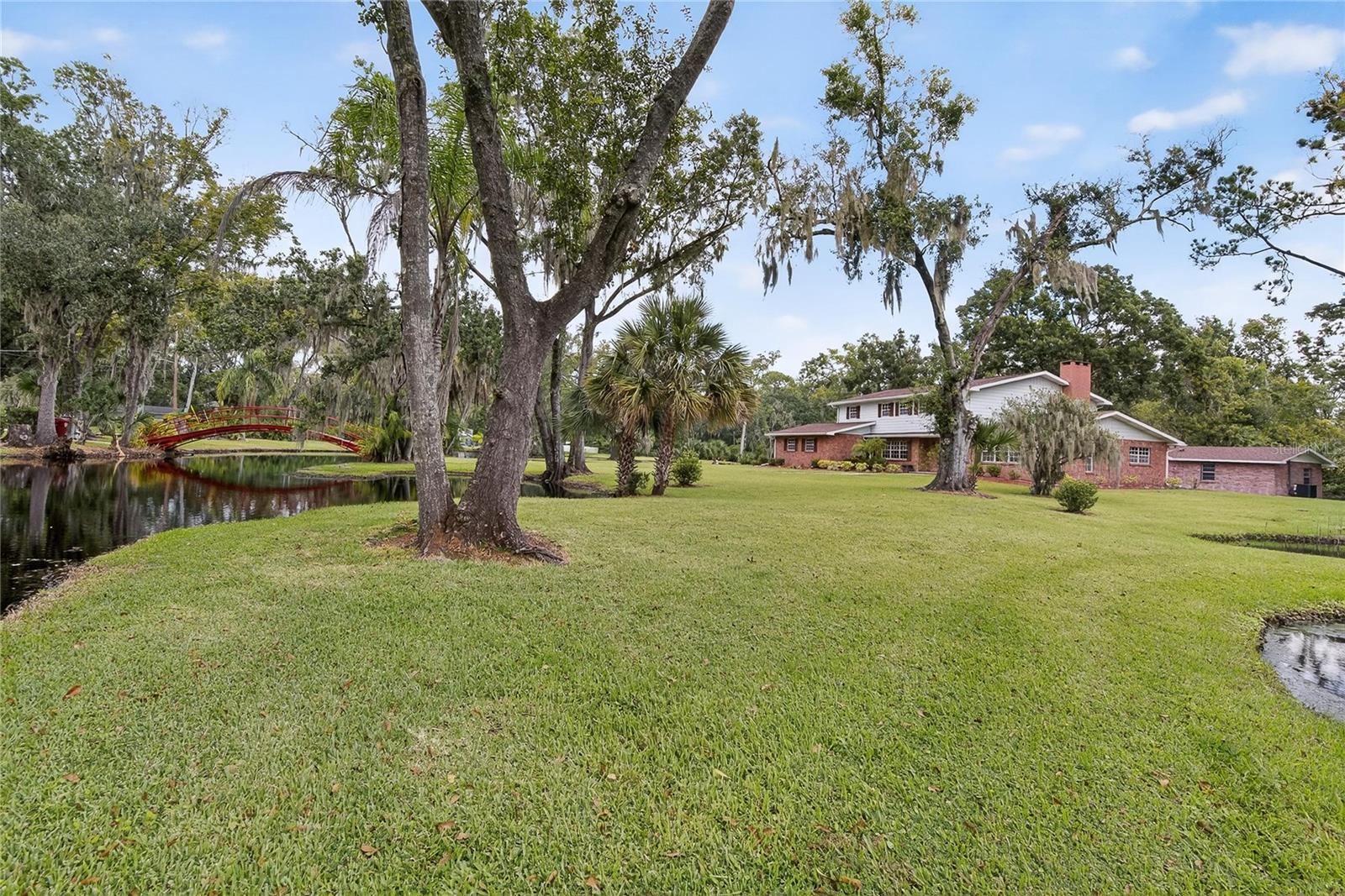Listing photo id 69 for 1502 Azalea Street