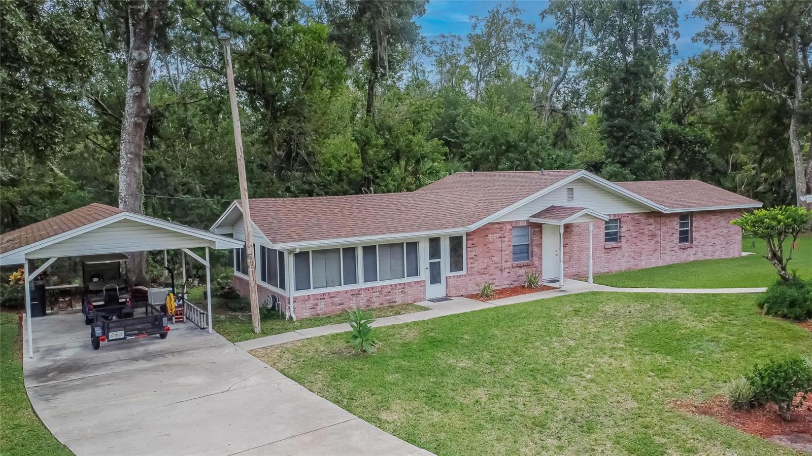 Listing photo id 81 for 1502 Azalea Street