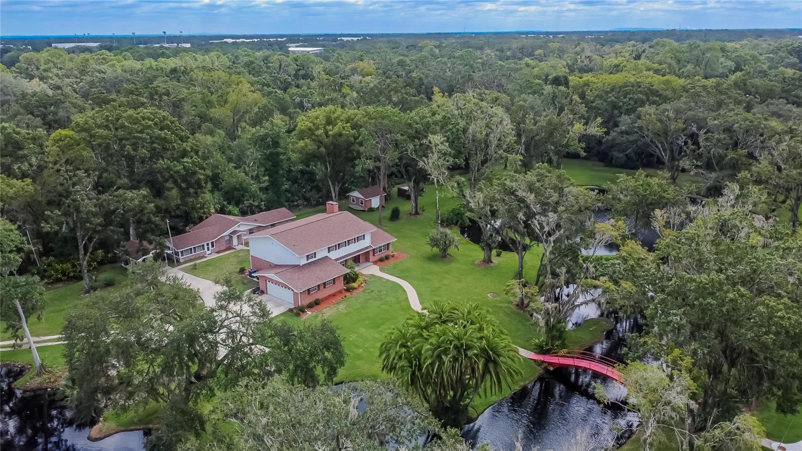 Listing photo id 90 for 1502 Azalea Street