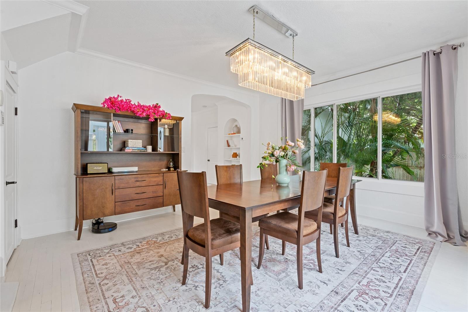 Image 10 of 51 For 6735 Poinsettia Avenue S
