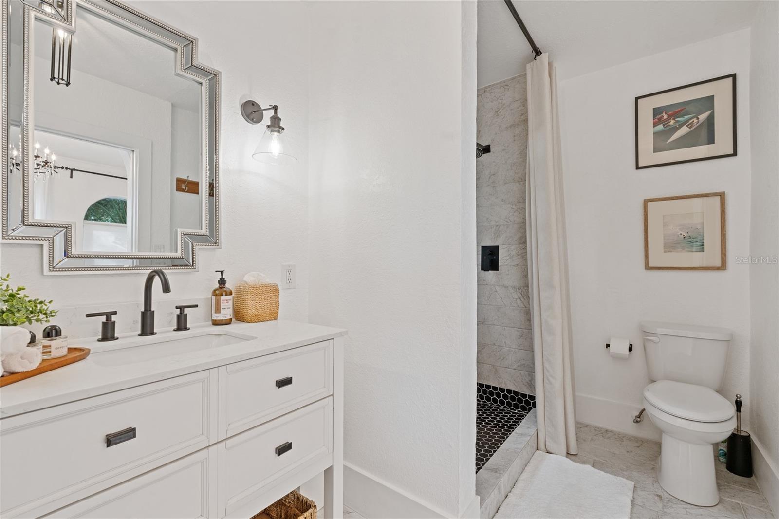 Image 14 of 51 For 6735 Poinsettia Avenue S
