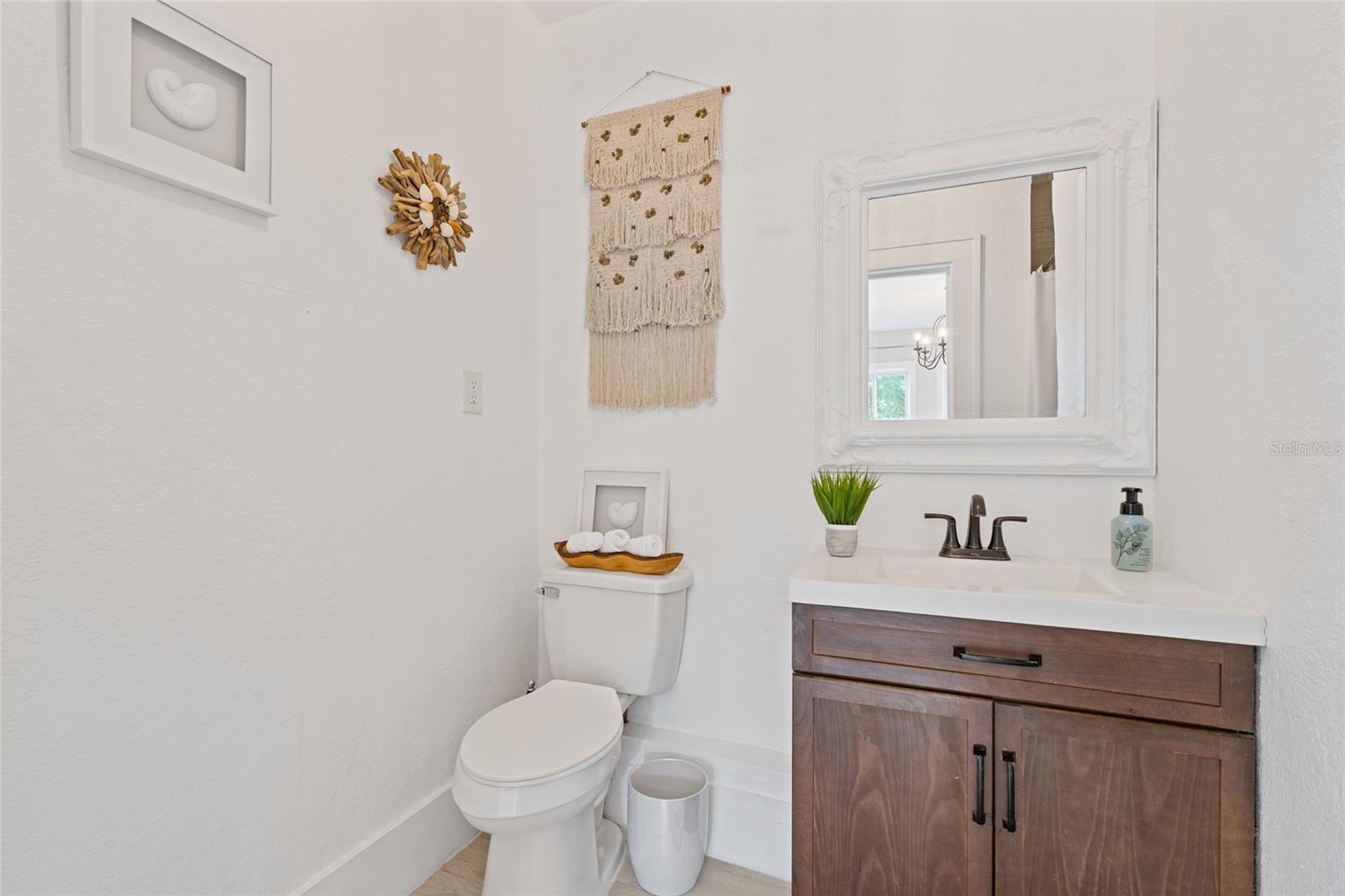Image 33 of 51 For 6735 Poinsettia Avenue S
