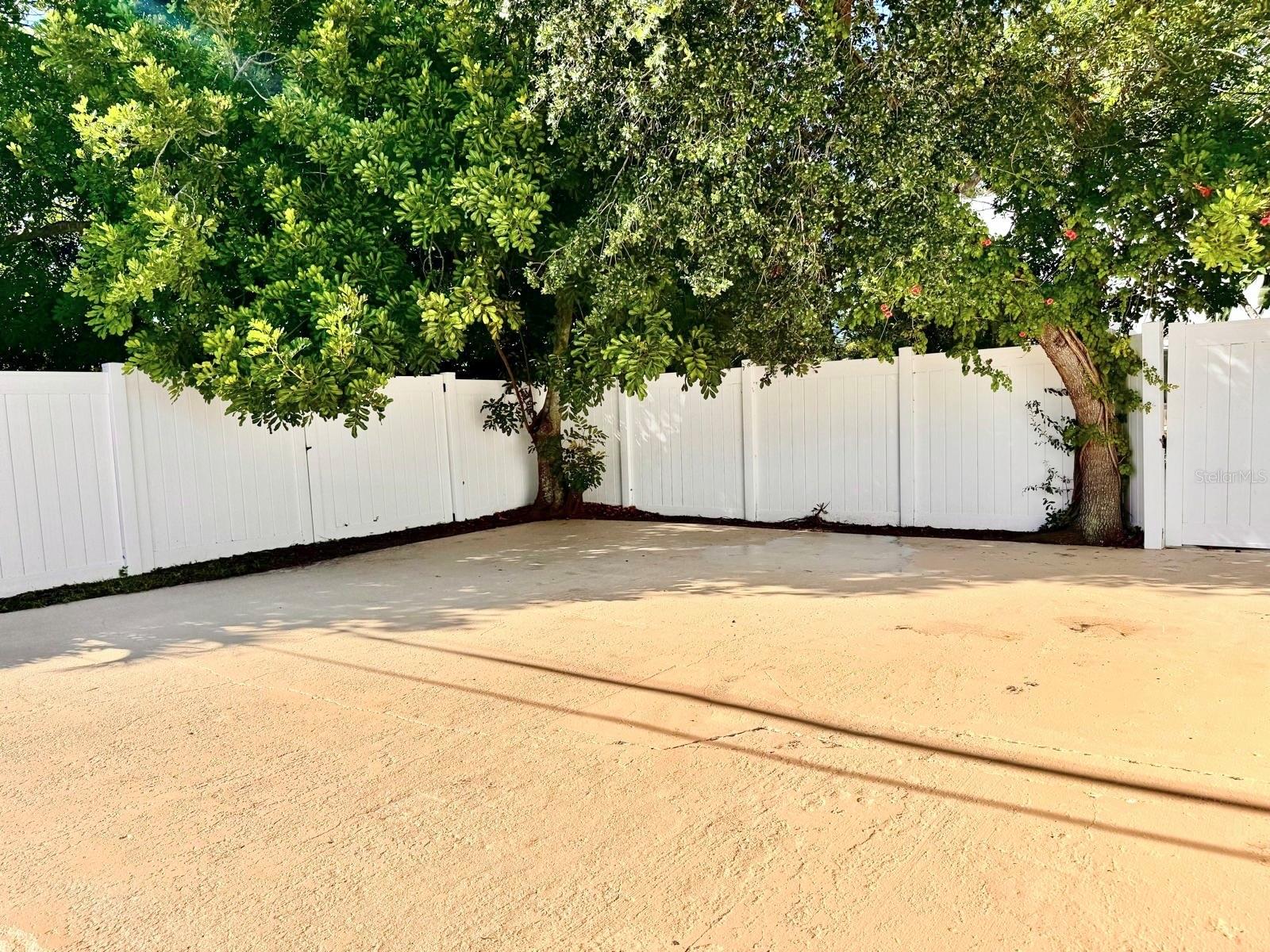 Image 49 of 51 For 6735 Poinsettia Avenue S