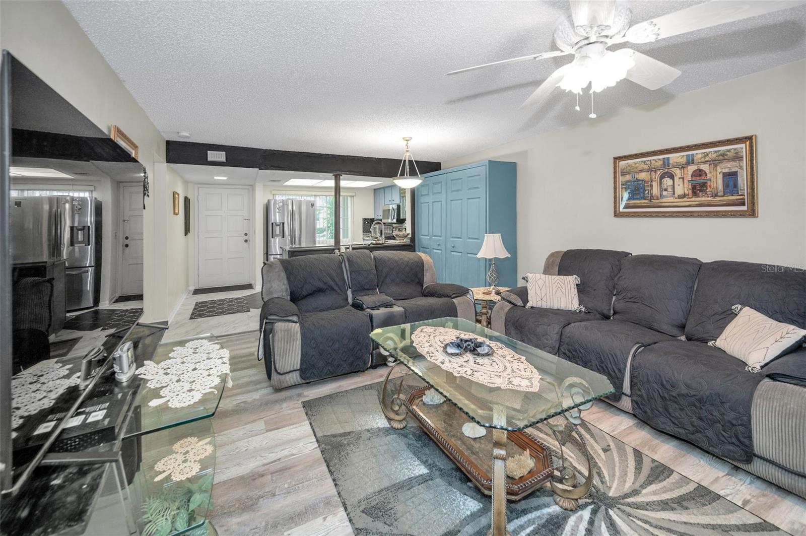 Listing photo id 7 for 1701 Pinehurst Road 9-h