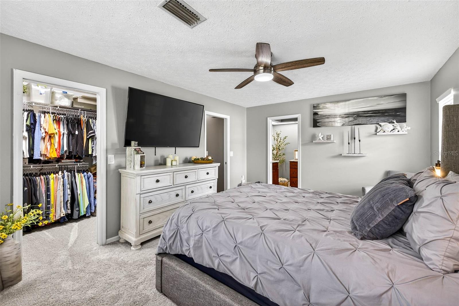 Image 30 of 64 For 10348 Ventura Drive