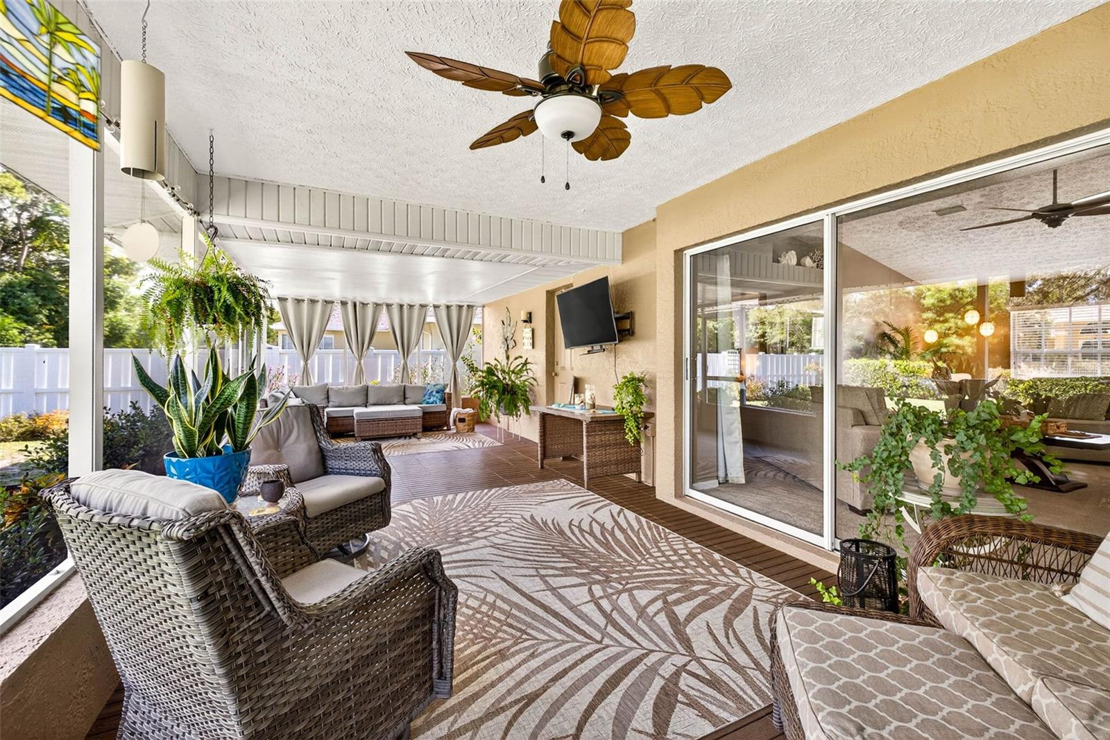 Image 43 of 64 For 10348 Ventura Drive