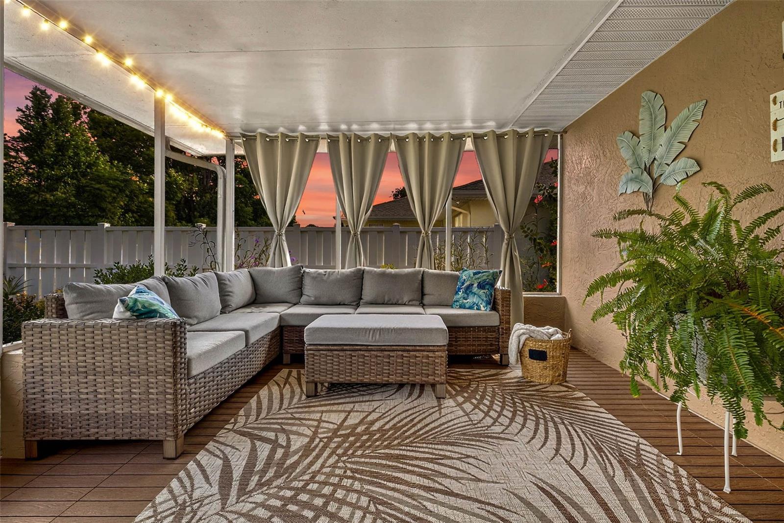 Image 46 of 64 For 10348 Ventura Drive