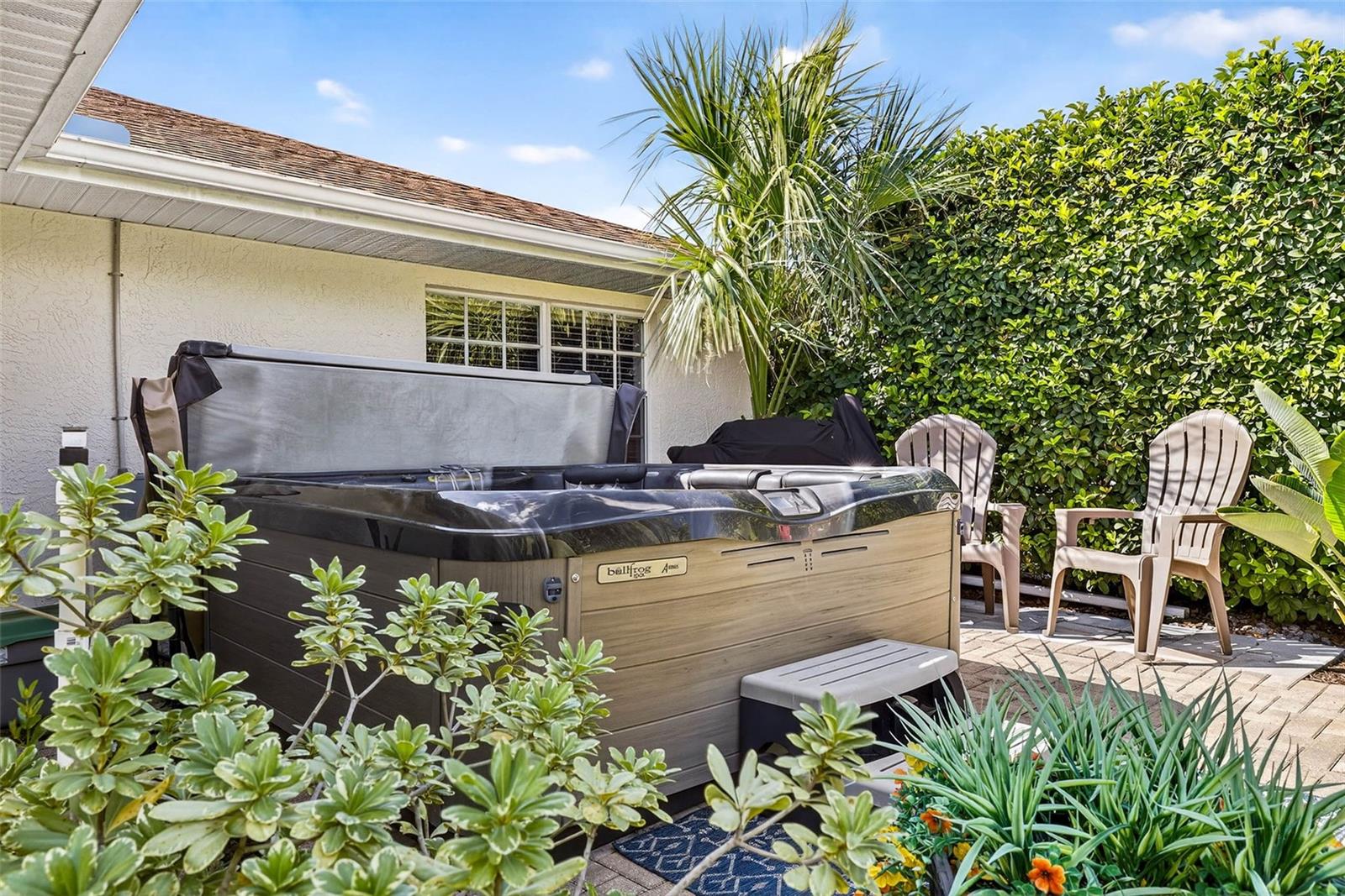 Image 49 of 64 For 10348 Ventura Drive