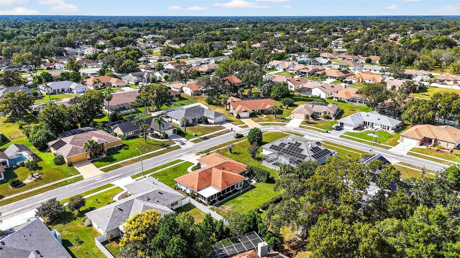 Image 62 of 64 For 10348 Ventura Drive