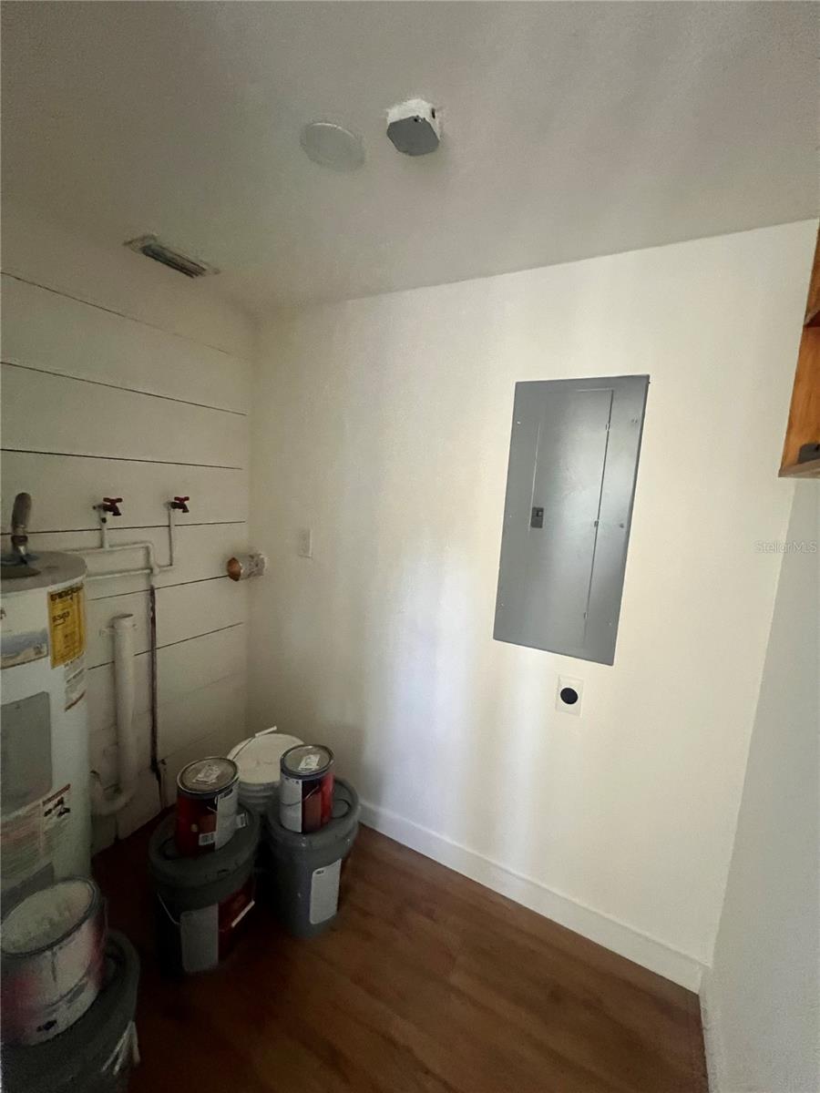 Image 15 of 16 For 2819 25th Avenue N