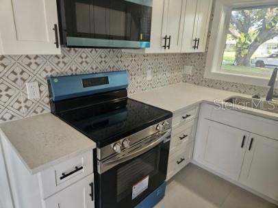 Image 11 of 27 For 5718 8th Avenue N