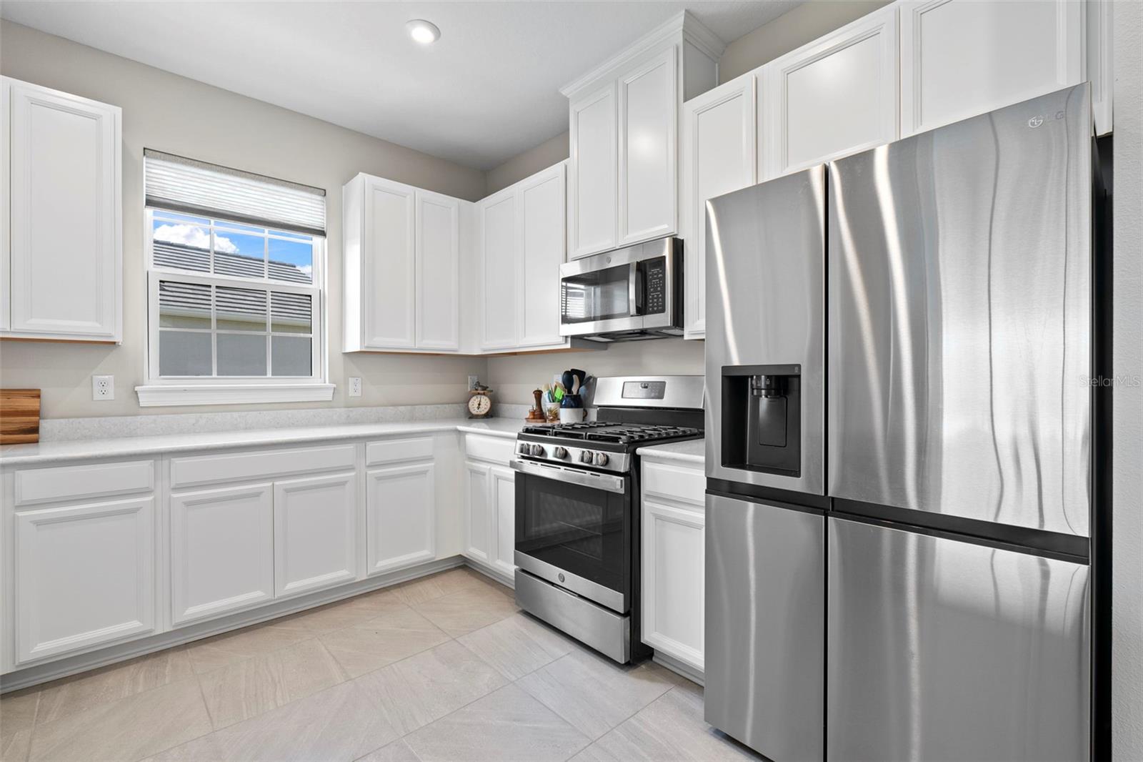 Image 19 of 62 For 4308 Cairoli Court