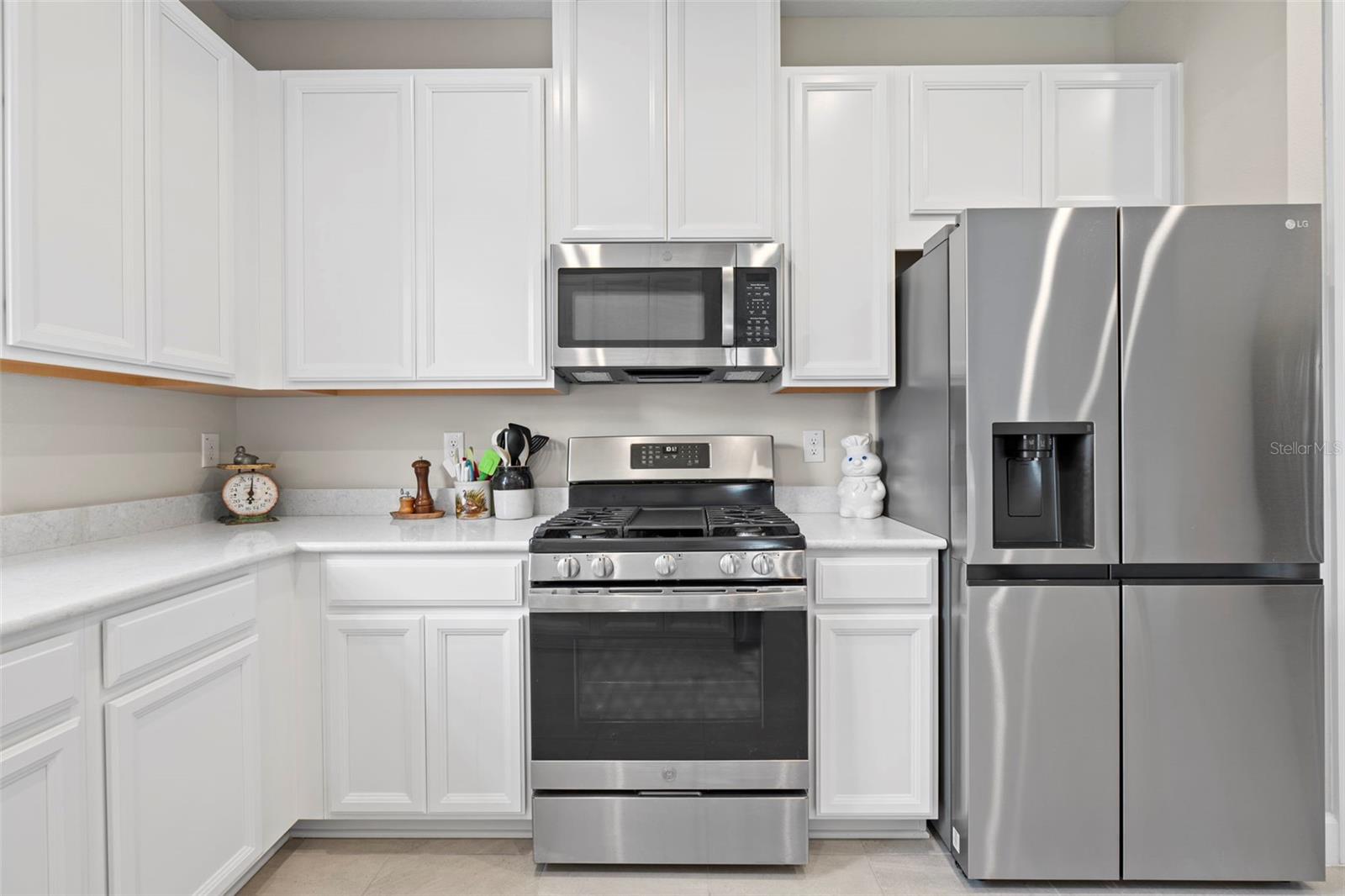 Image 20 of 62 For 4308 Cairoli Court