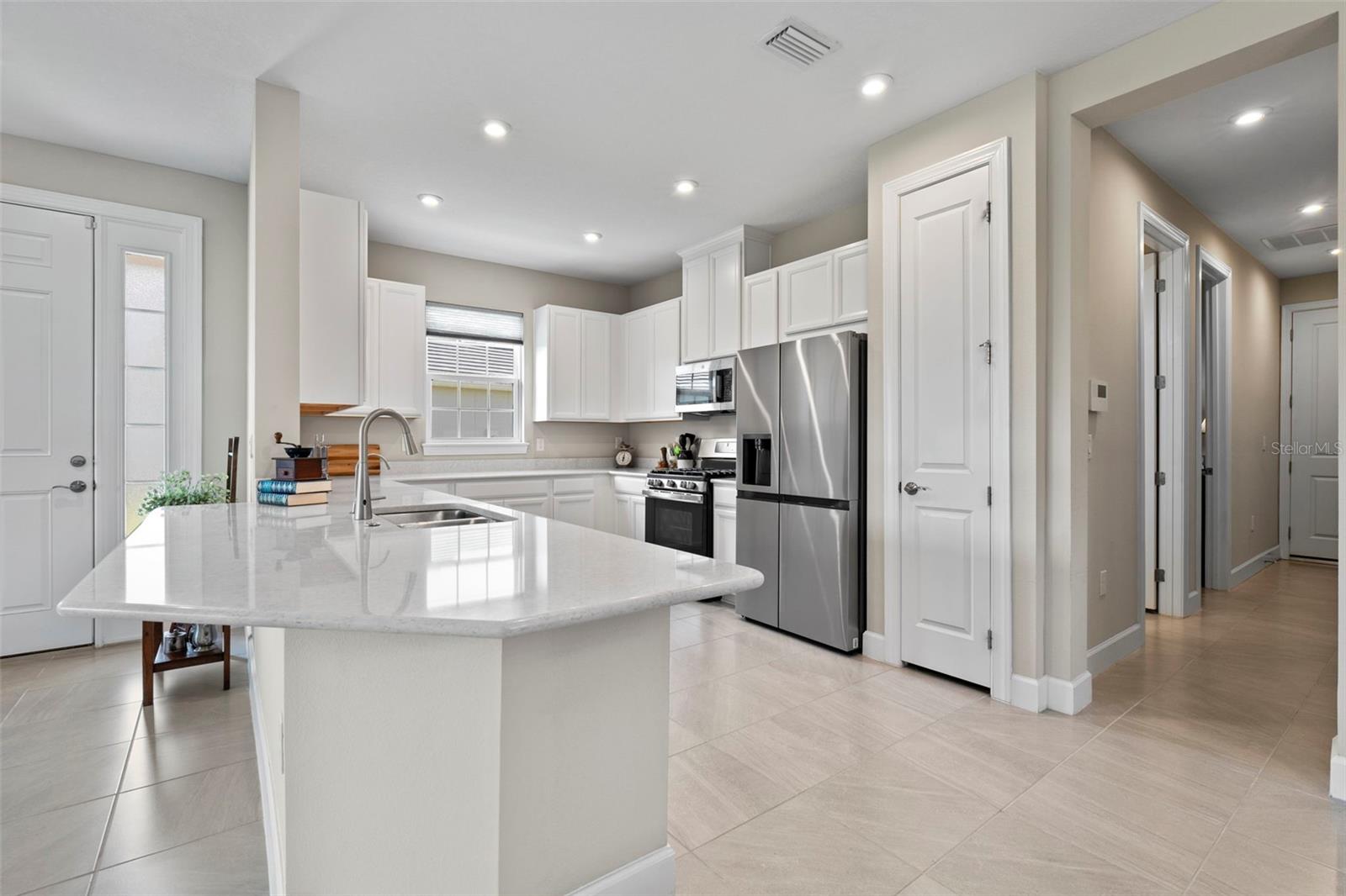 Image 35 of 62 For 4308 Cairoli Court