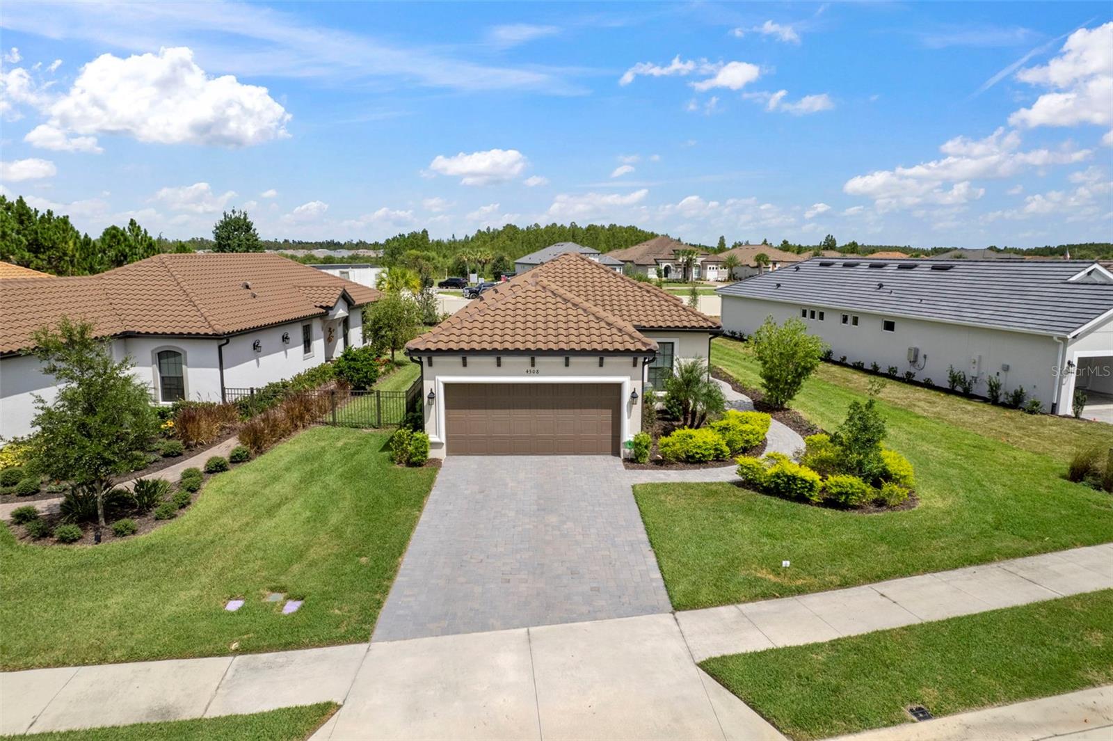 Image 8 of 62 For 4308 Cairoli Court