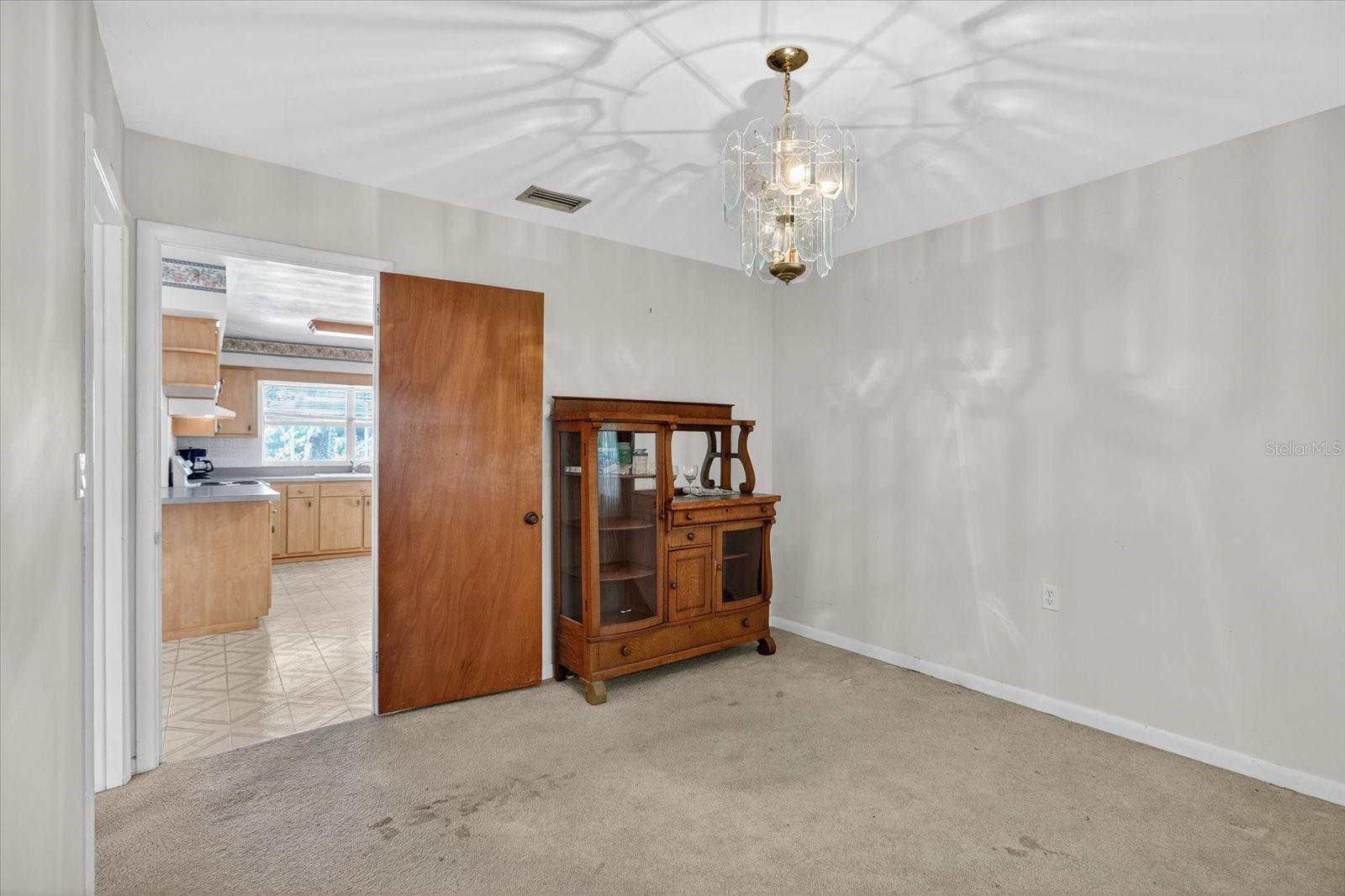 Image 27 of 83 For 506 3rd Avenue Se