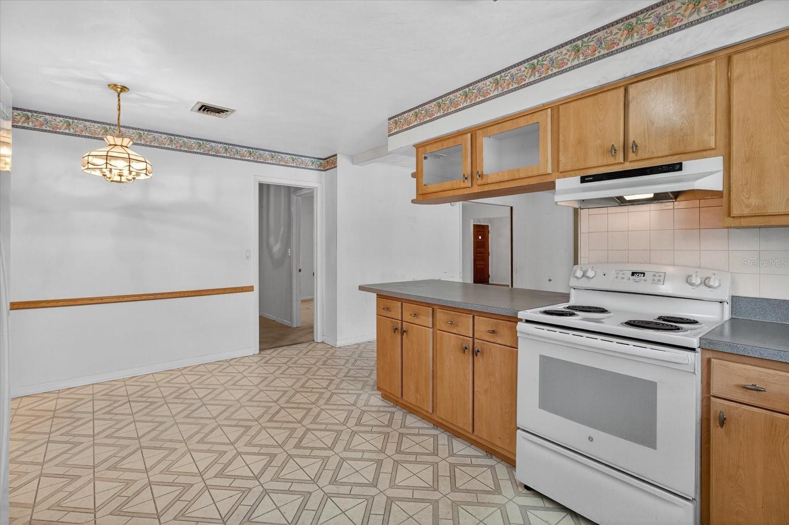 Image 32 of 83 For 506 3rd Avenue Se