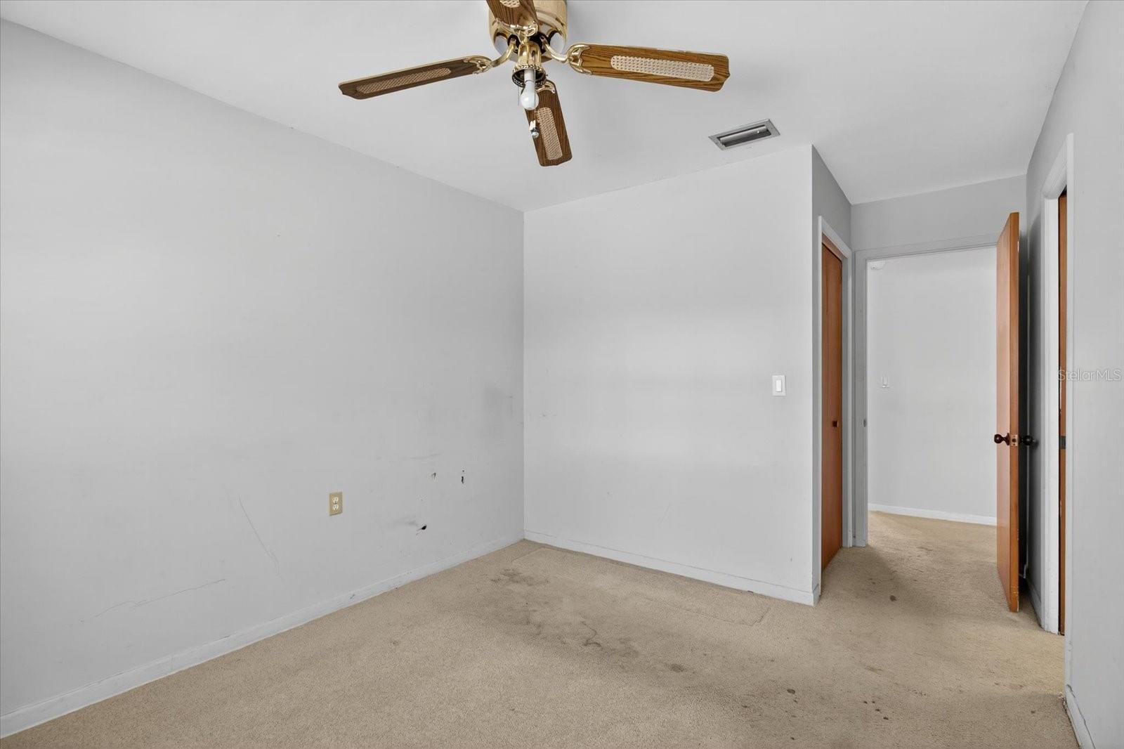 Image 49 of 83 For 506 3rd Avenue Se