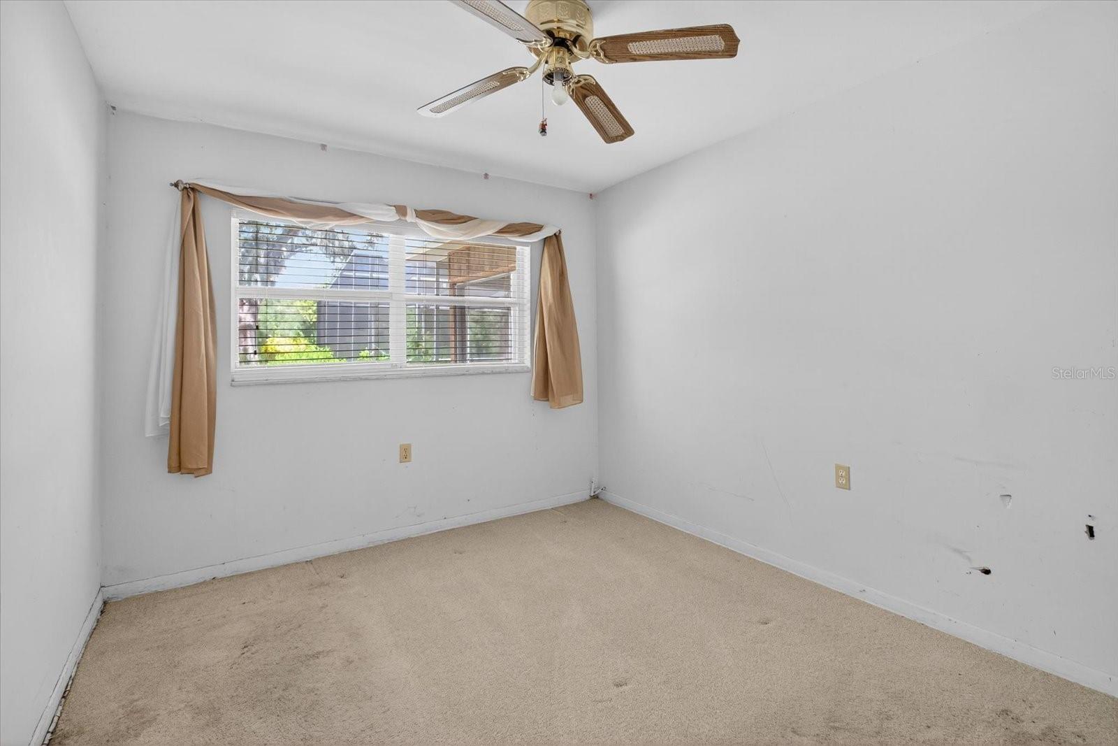 Image 52 of 83 For 506 3rd Avenue Se