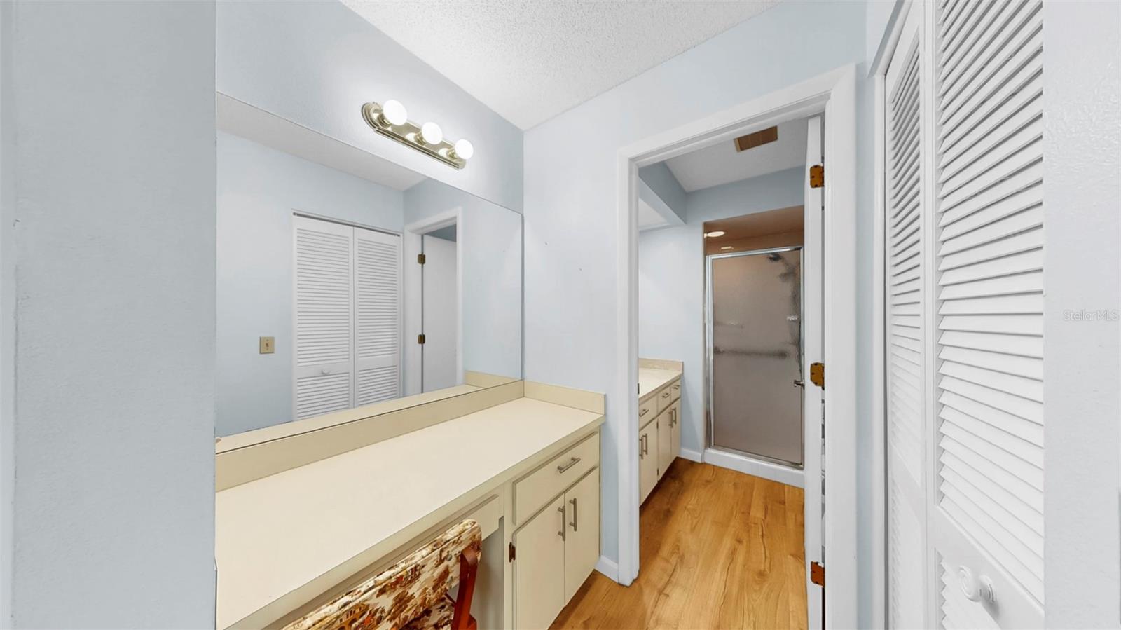Listing photo id 21 for 4851 Leyte Court