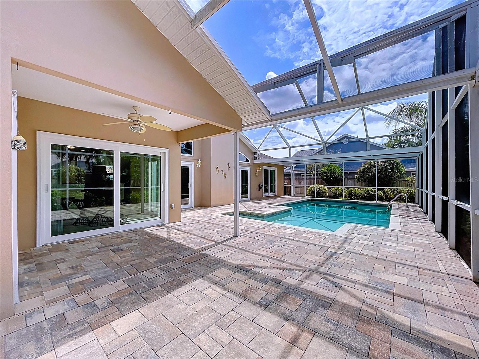 Image 49 of 82 For 2732 Resnik Circle E