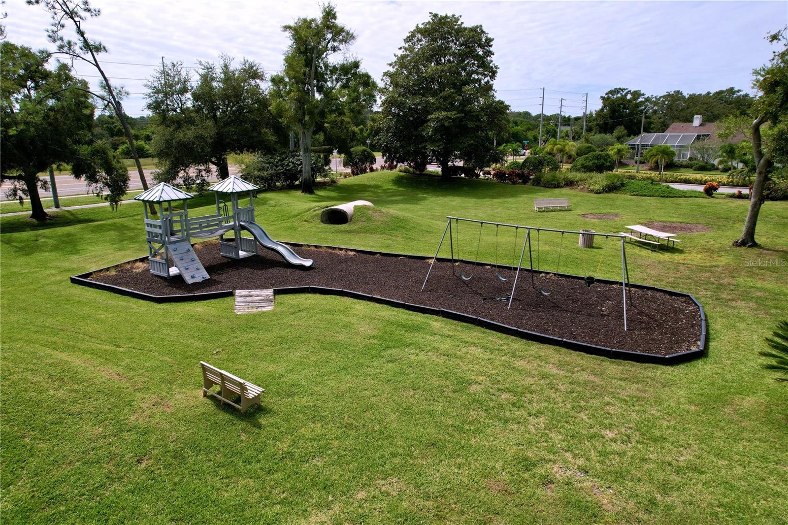 Image 63 of 82 For 2732 Resnik Circle E