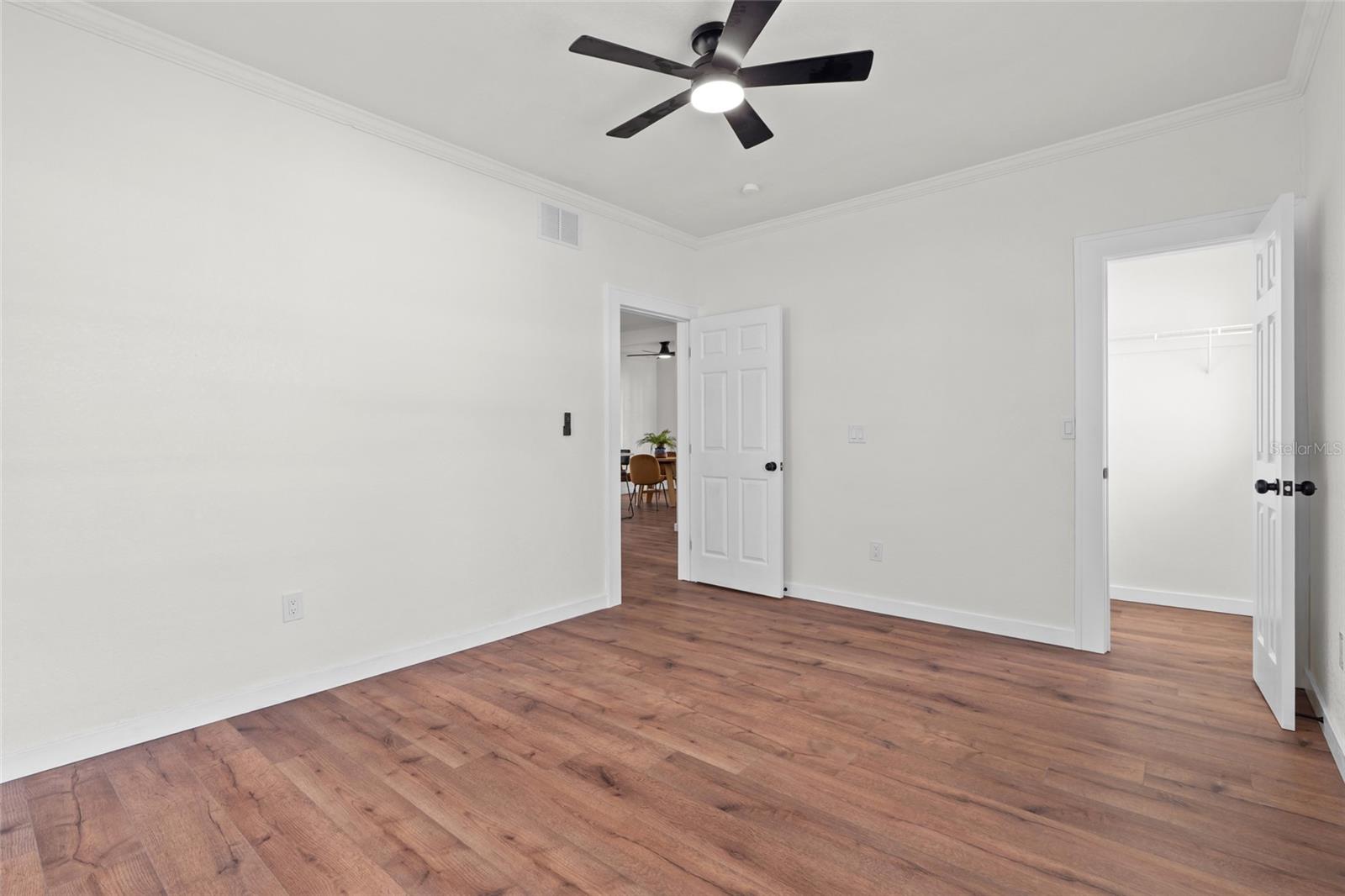Image 17 of 33 For 4132 4th Street S