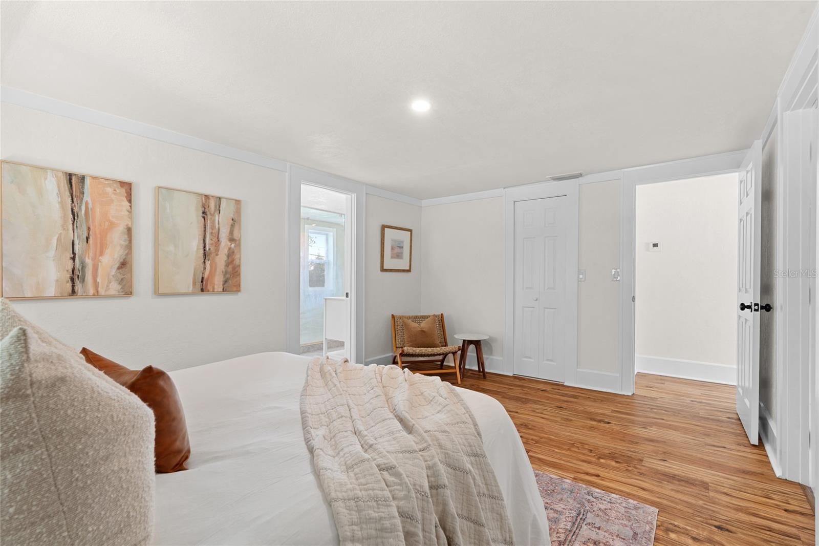 Image 20 of 33 For 4132 4th Street S